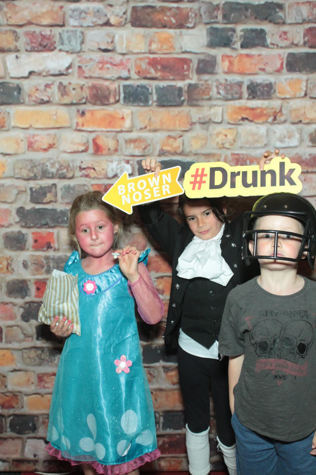 Claire and Barry's 40th Birthday | View more photos from the event at gallery.myphotoboothexperience.co.uk/u/MyPhotoBoothExperienceLtd/Claire-and-Barrys-40th-Birthday