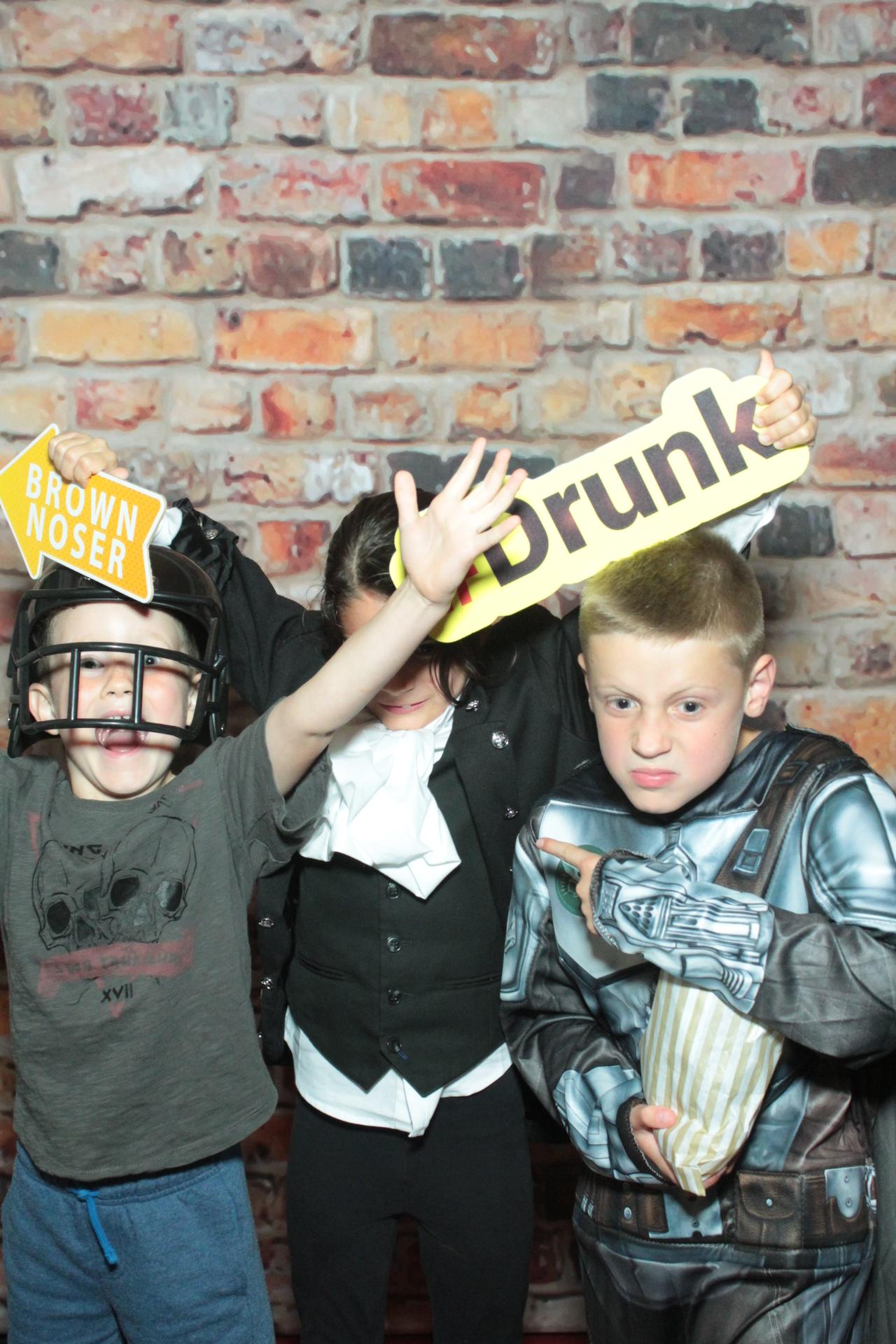 Claire and Barry's 40th Birthday | View more photos from the event at gallery.myphotoboothexperience.co.uk/u/MyPhotoBoothExperienceLtd/Claire-and-Barrys-40th-Birthday