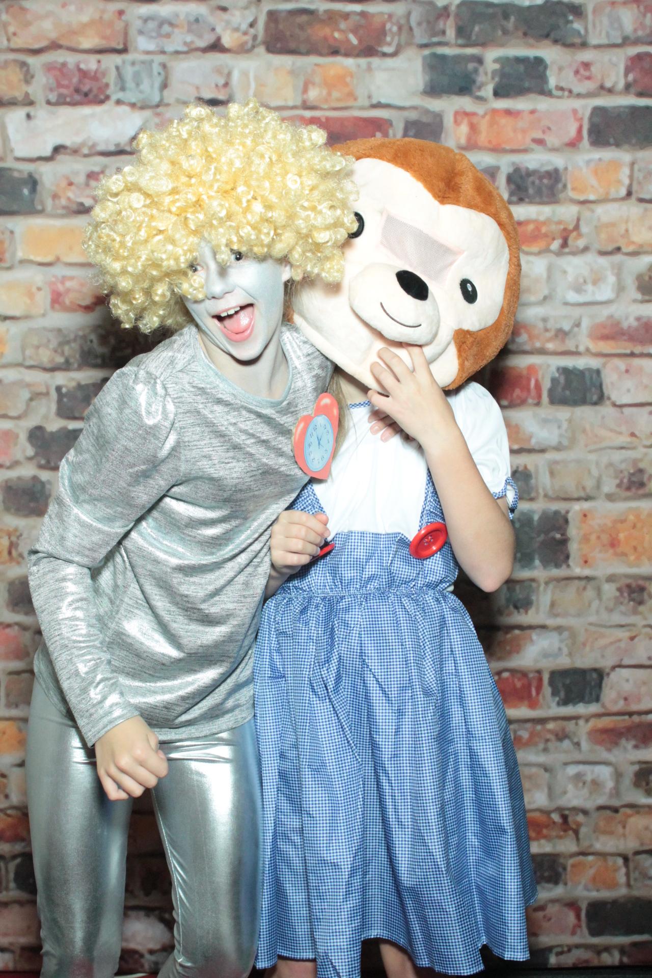 Claire and Barry's 40th Birthday | View more photos from the event at gallery.myphotoboothexperience.co.uk/u/MyPhotoBoothExperienceLtd/Claire-and-Barrys-40th-Birthday