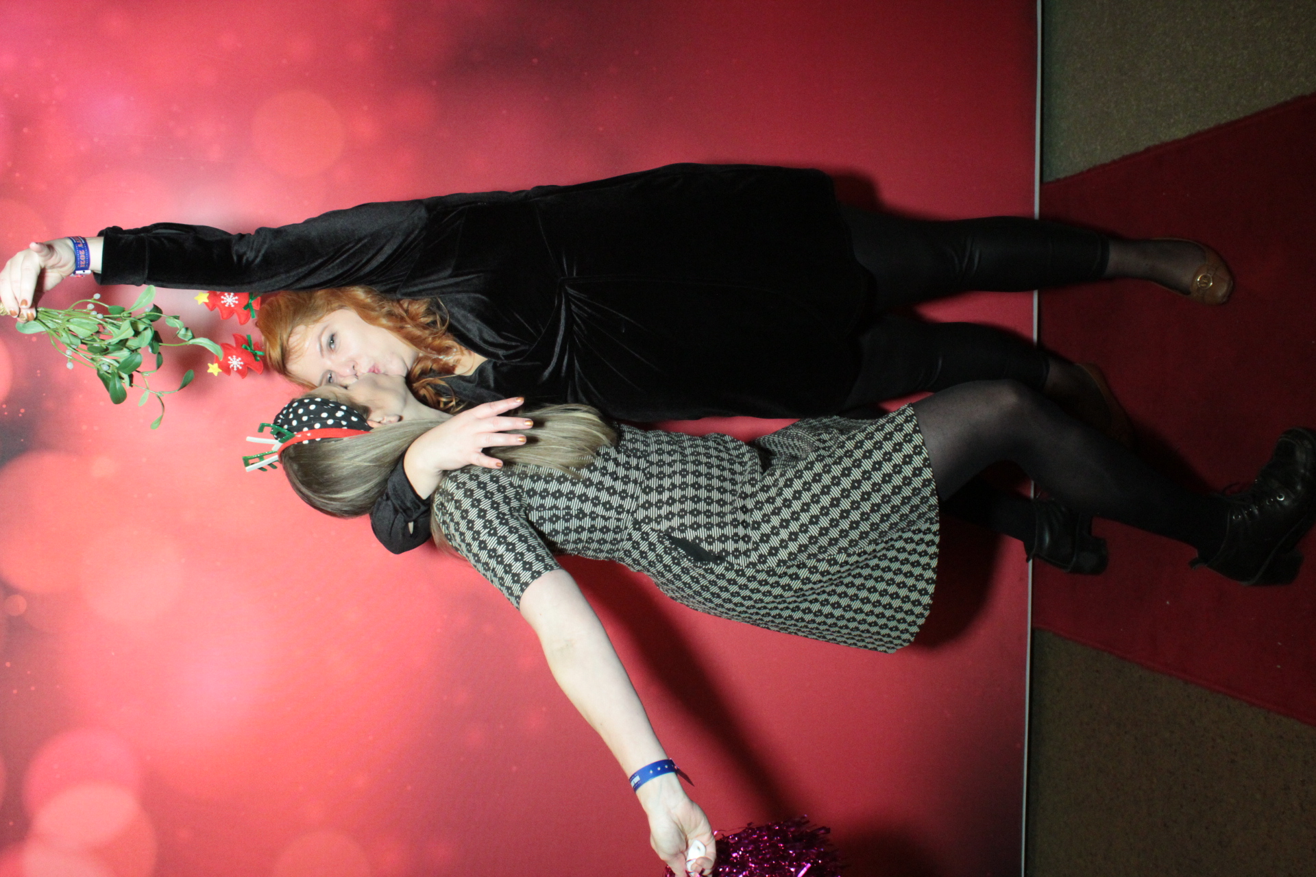 Comeon End Of Year 2021 | View more photos from the event at gallery.myphotoboothexperience.co.uk/u/MyPhotoBoothExperienceLtd/Comeon-End-Of-Year-2021