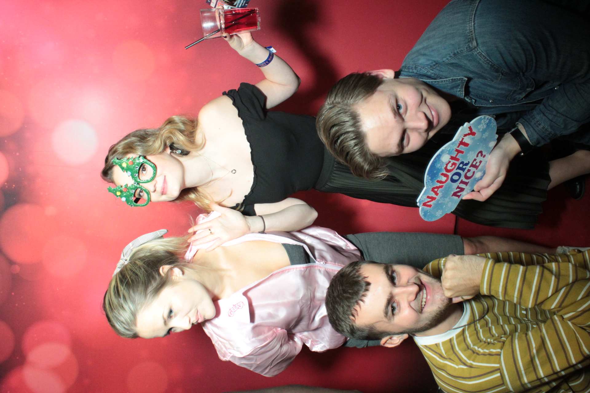 Comeon End Of Year 2021 | View more photos from the event at gallery.myphotoboothexperience.co.uk/u/MyPhotoBoothExperienceLtd/Comeon-End-Of-Year-2021