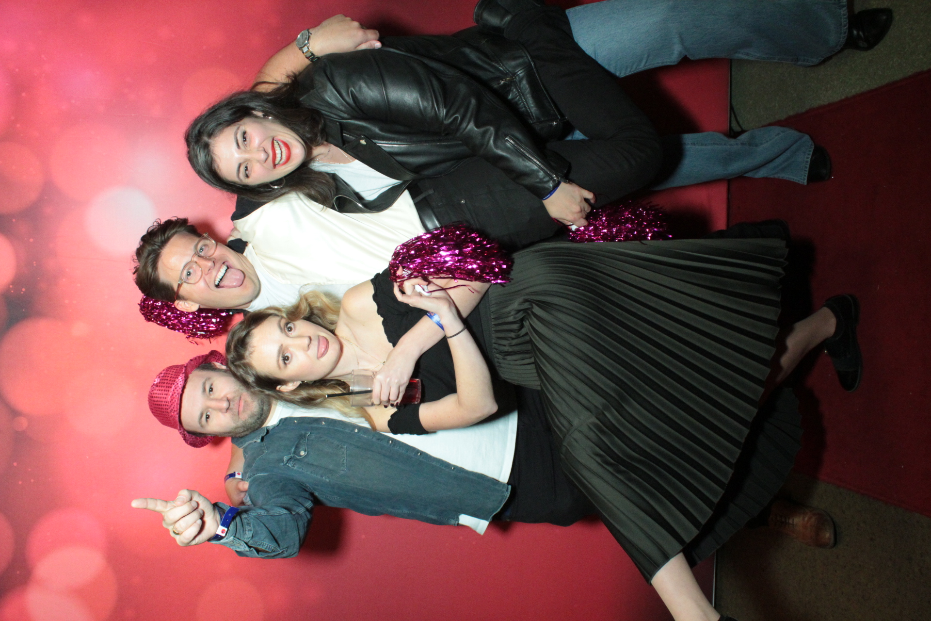Comeon End Of Year 2021 | View more photos from the event at gallery.myphotoboothexperience.co.uk/u/MyPhotoBoothExperienceLtd/Comeon-End-Of-Year-2021