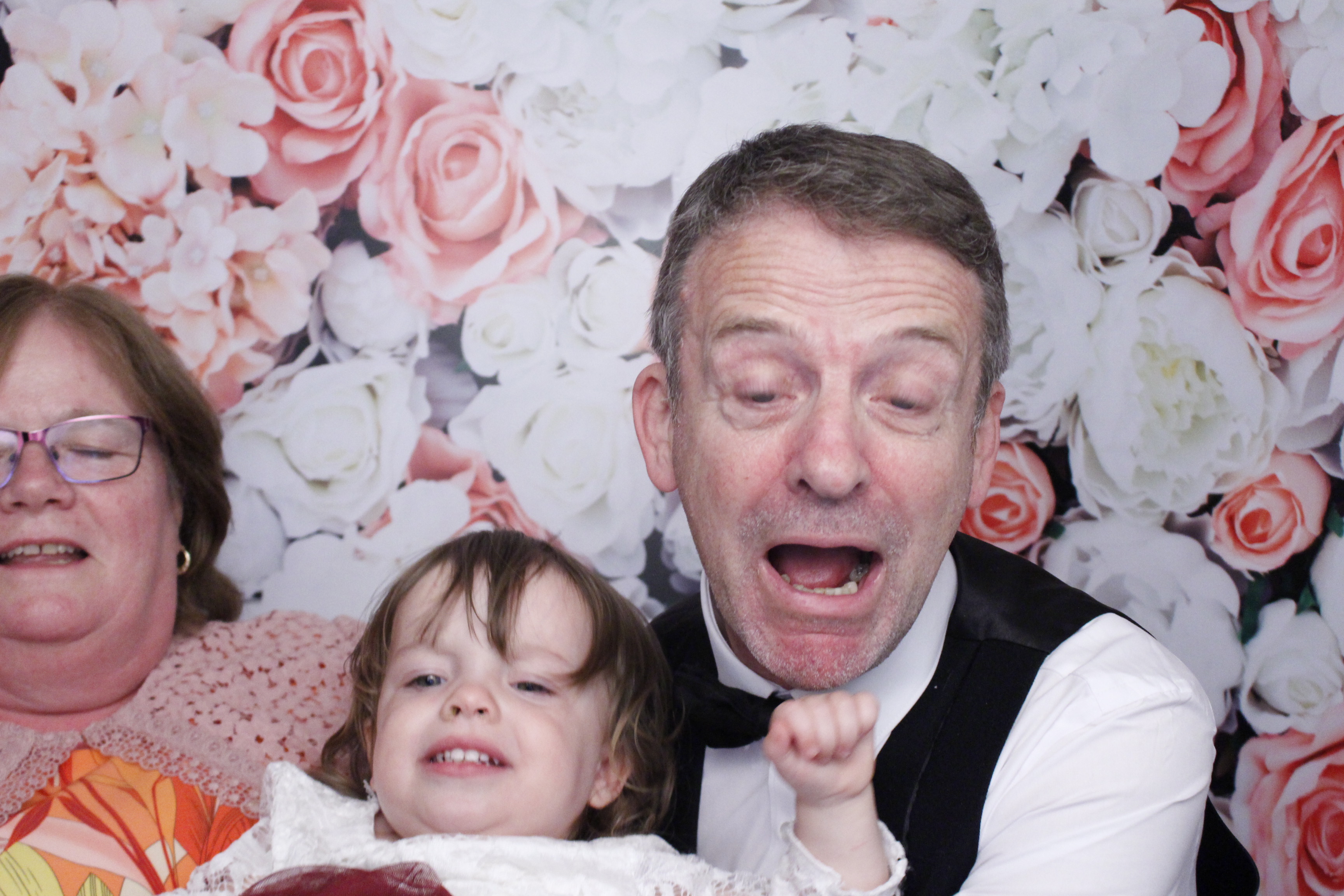 Dan & Hannah's Wedding | View more photos from the event at gallery.myphotoboothexperience.co.uk/u/MyPhotoBoothExperienceLtd/Dan-Hannahs-Wedding