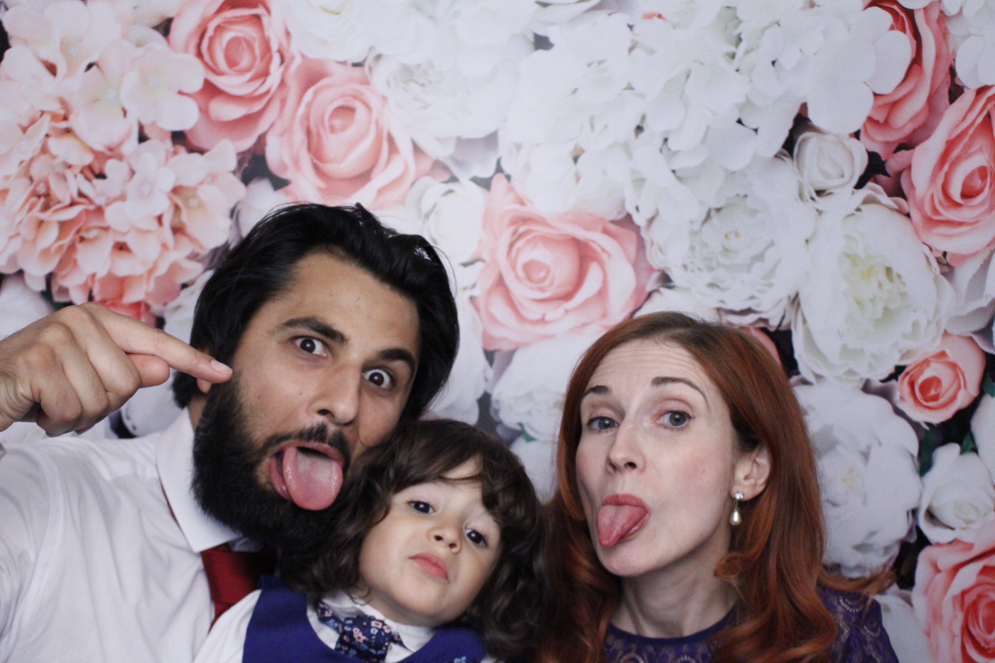 Dan & Hannah's Wedding | View more photos from the event at gallery.myphotoboothexperience.co.uk/u/MyPhotoBoothExperienceLtd/Dan-Hannahs-Wedding