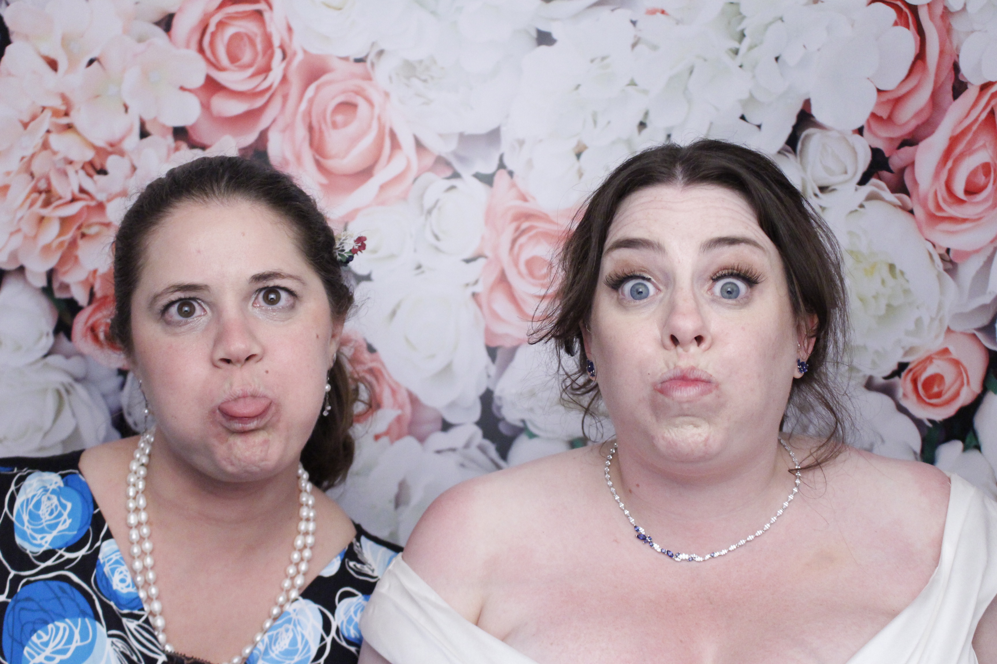 Dan & Hannah's Wedding | View more photos from the event at gallery.myphotoboothexperience.co.uk/u/MyPhotoBoothExperienceLtd/Dan-Hannahs-Wedding