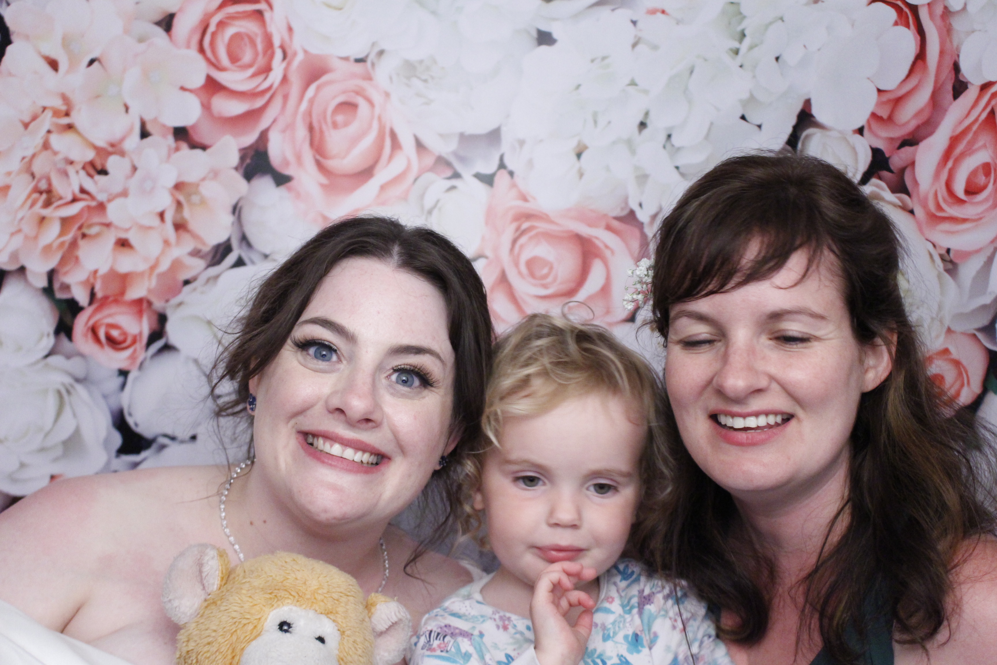 Dan & Hannah's Wedding | View more photos from the event at gallery.myphotoboothexperience.co.uk/u/MyPhotoBoothExperienceLtd/Dan-Hannahs-Wedding