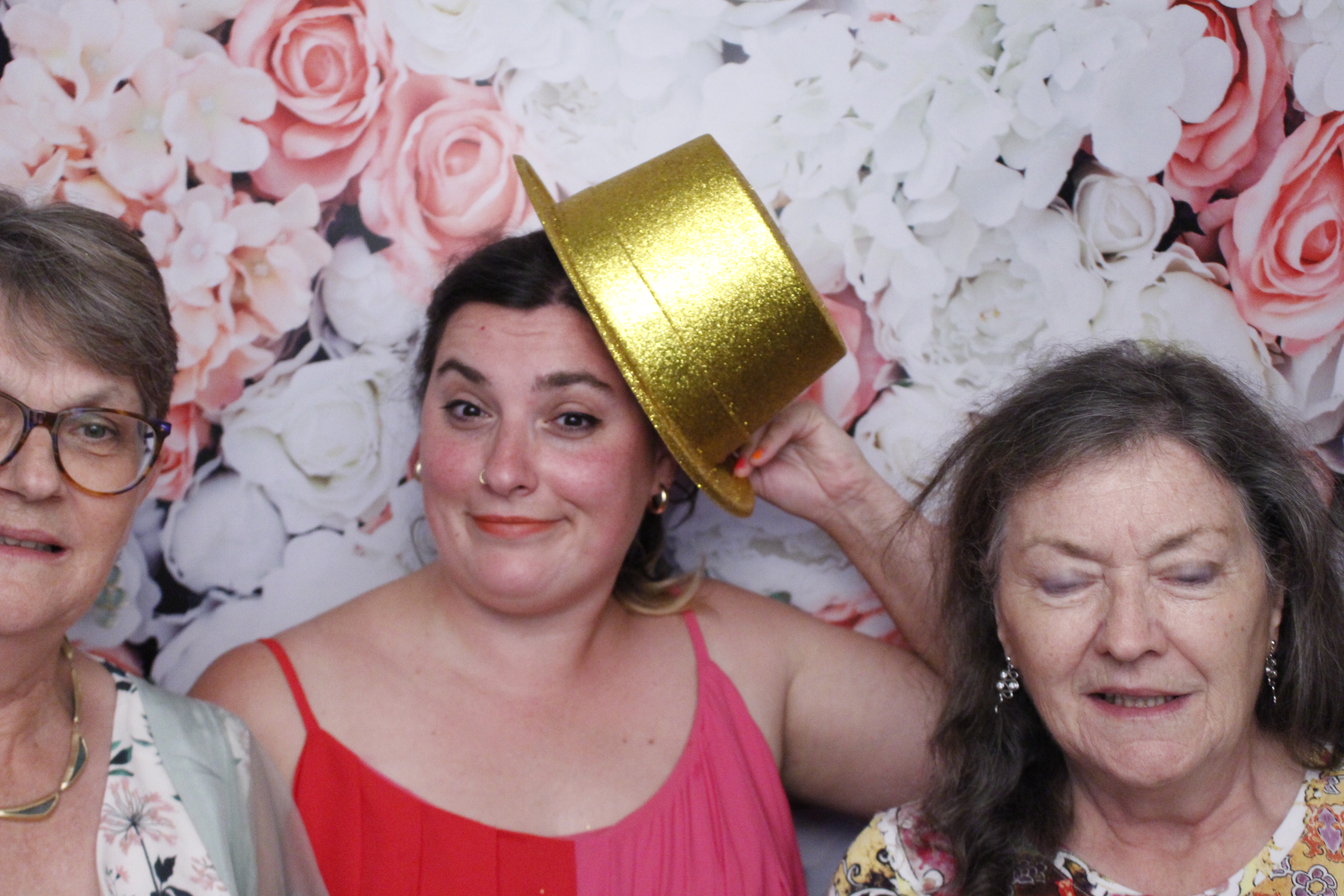Dan & Hannah's Wedding | View more photos from the event at gallery.myphotoboothexperience.co.uk/u/MyPhotoBoothExperienceLtd/Dan-Hannahs-Wedding