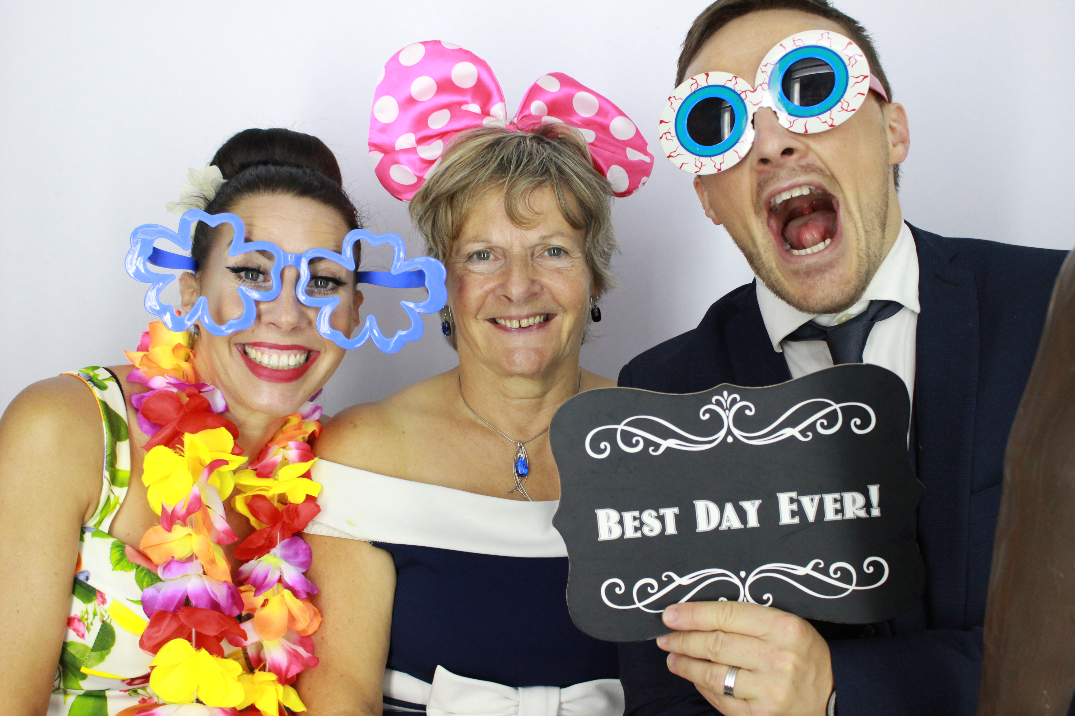 Dan and Becca's Wedding | View more photos from the event at gallery.myphotoboothexperience.co.uk/u/MyPhotoBoothExperienceLtd/Dan-and-Beccas-Wedding
