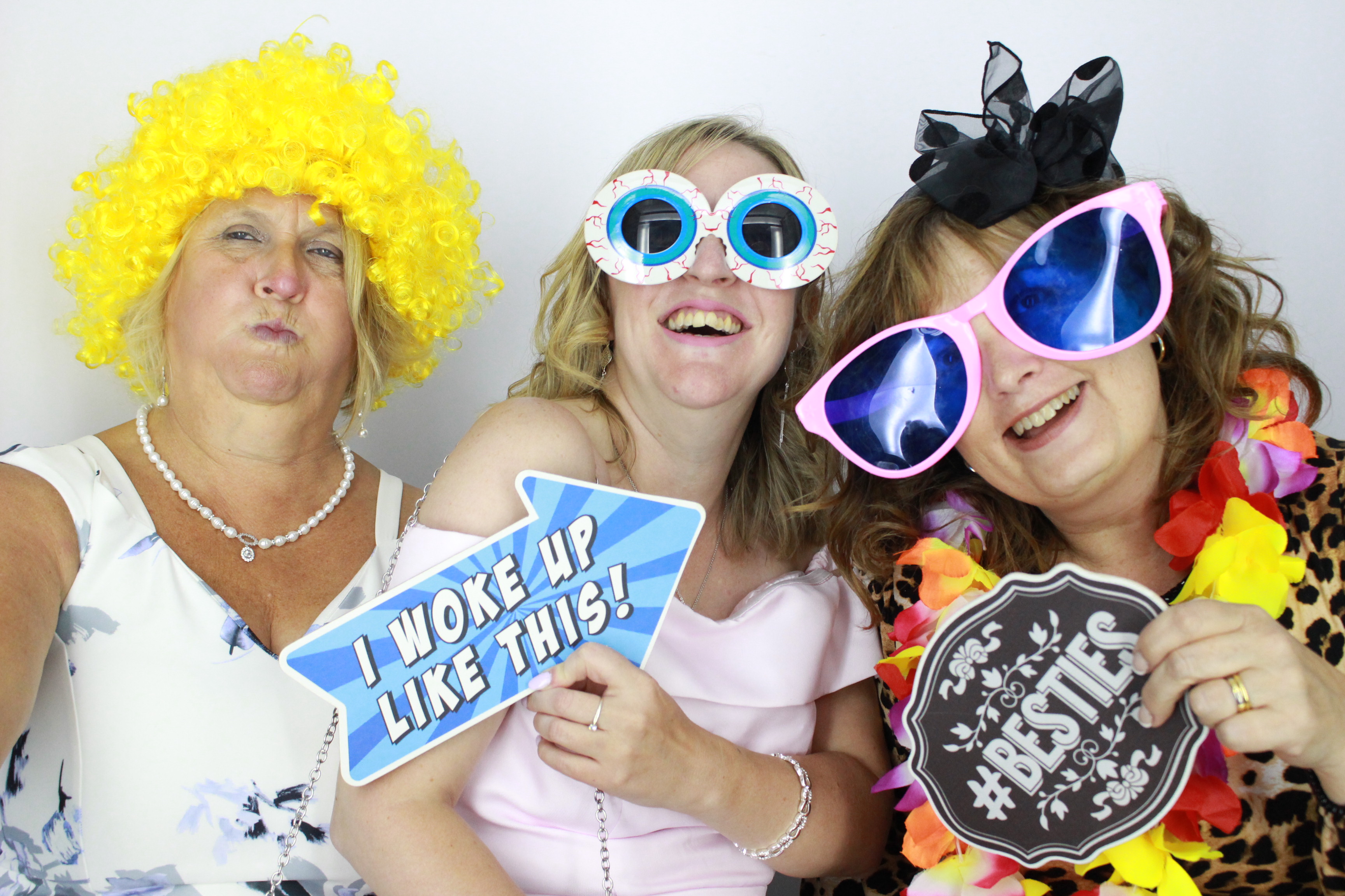 Dan and Becca's Wedding | View more photos from the event at gallery.myphotoboothexperience.co.uk/u/MyPhotoBoothExperienceLtd/Dan-and-Beccas-Wedding