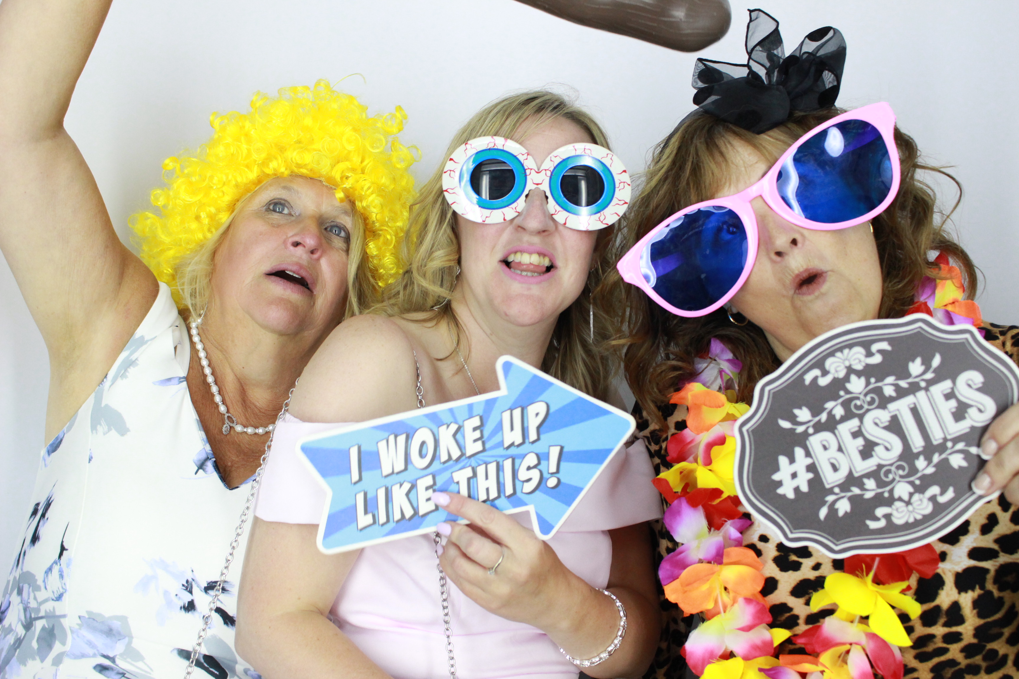 Dan and Becca's Wedding | View more photos from the event at gallery.myphotoboothexperience.co.uk/u/MyPhotoBoothExperienceLtd/Dan-and-Beccas-Wedding