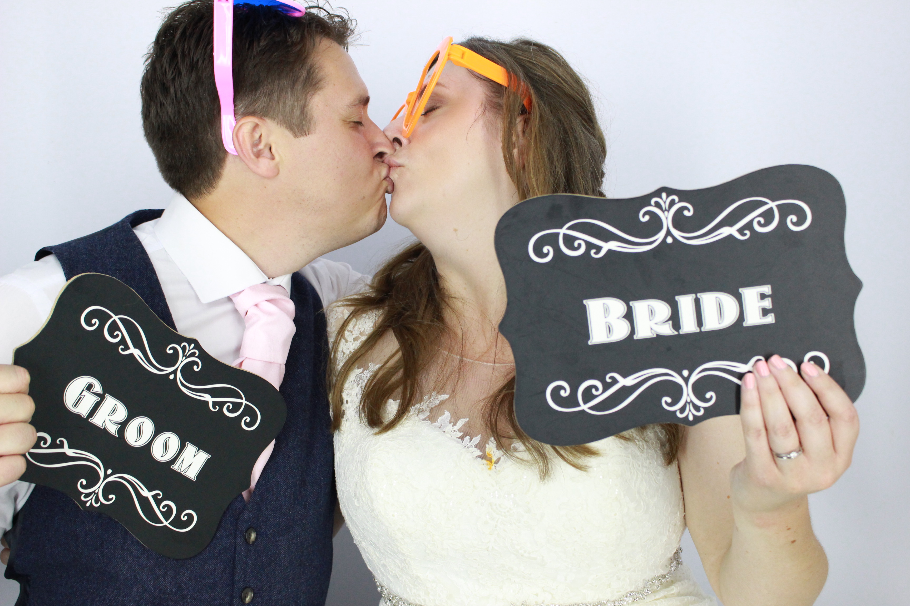 Dan and Becca's Wedding | View more photos from the event at gallery.myphotoboothexperience.co.uk/u/MyPhotoBoothExperienceLtd/Dan-and-Beccas-Wedding