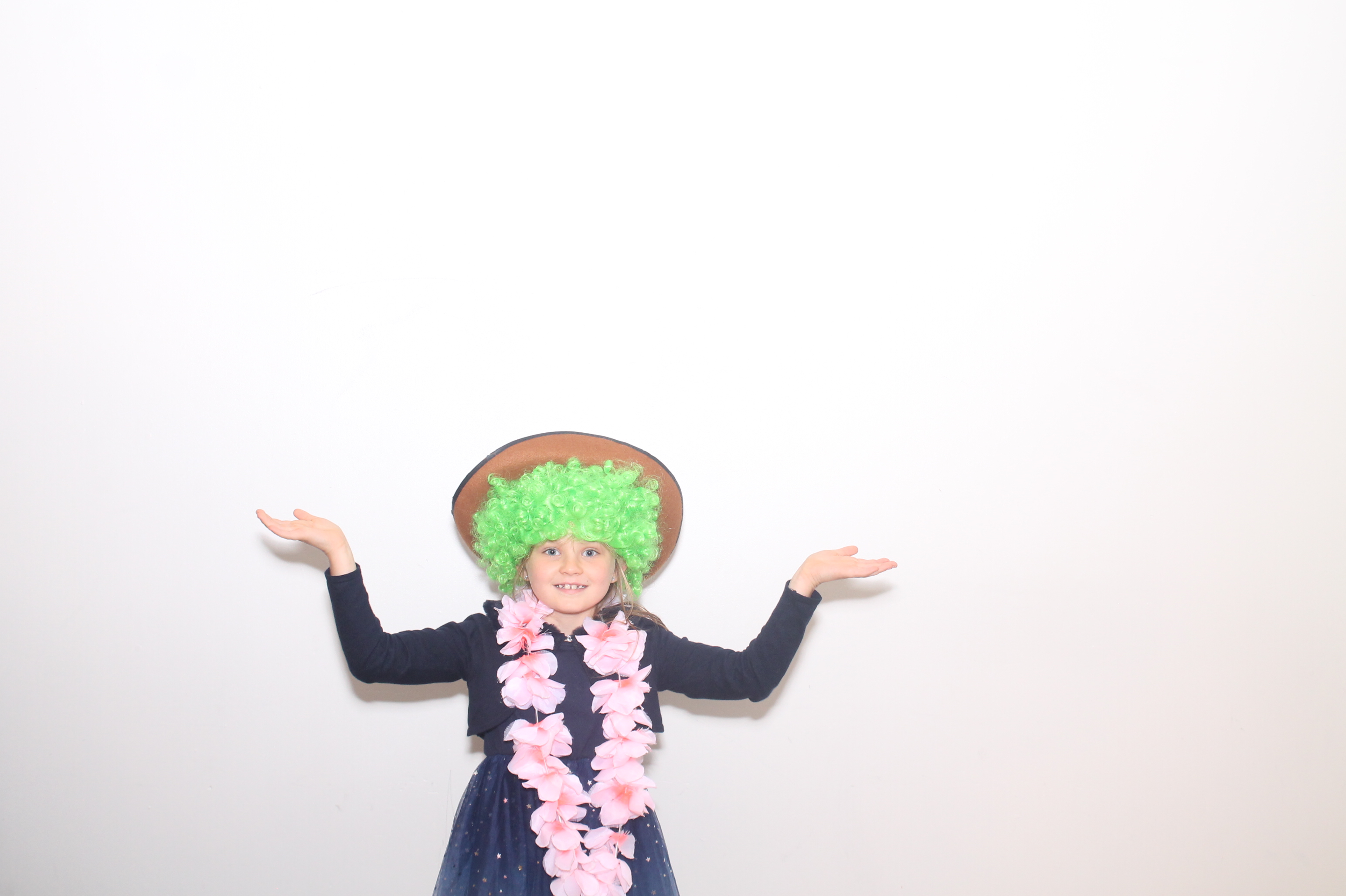Diva and Alex's Wedding | View more photos from the event at gallery.myphotoboothexperience.co.uk/u/MyPhotoBoothExperienceLtd/Diva-and-Alexs-Wedding