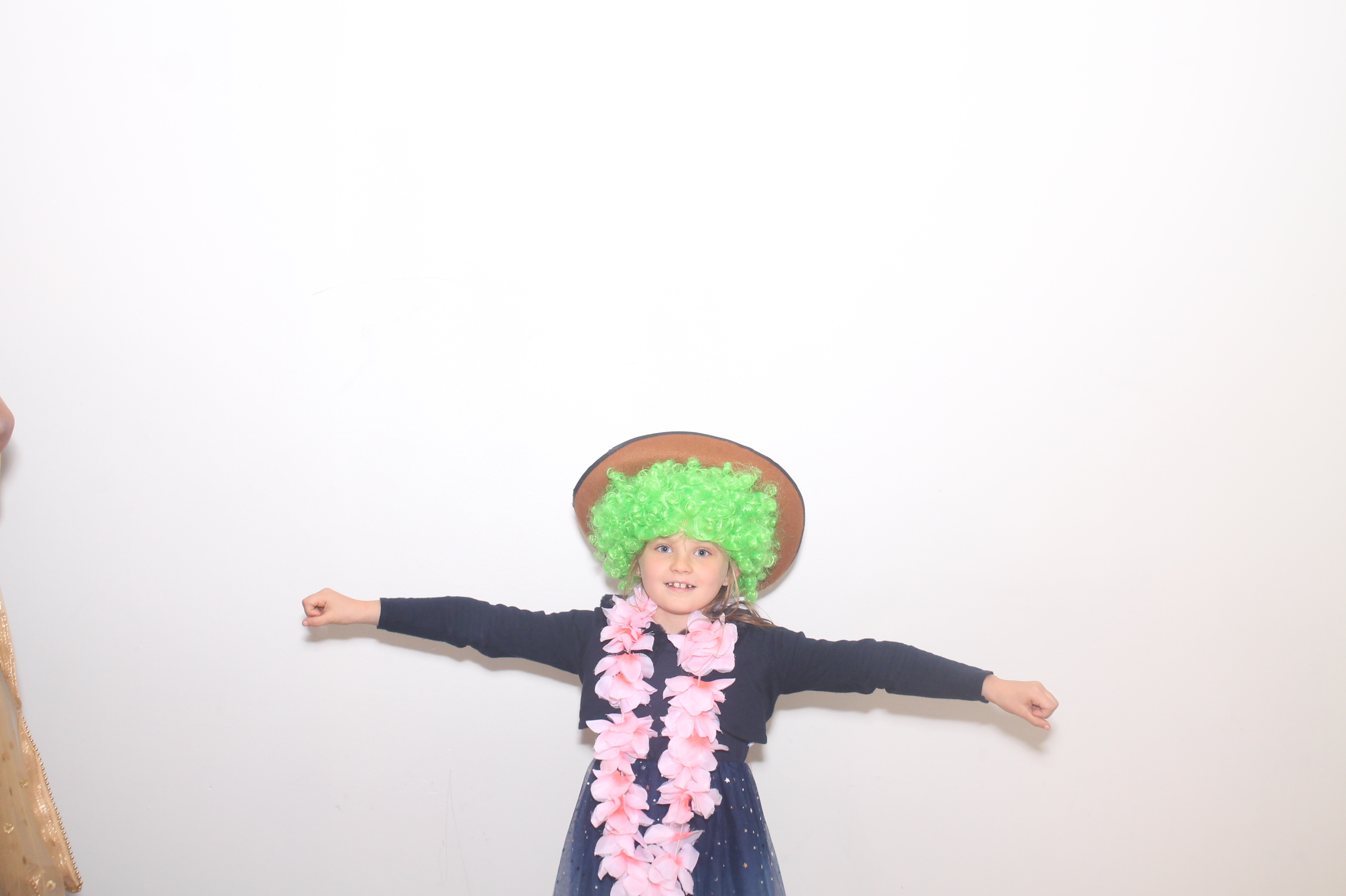 Diva and Alex's Wedding | View more photos from the event at gallery.myphotoboothexperience.co.uk/u/MyPhotoBoothExperienceLtd/Diva-and-Alexs-Wedding