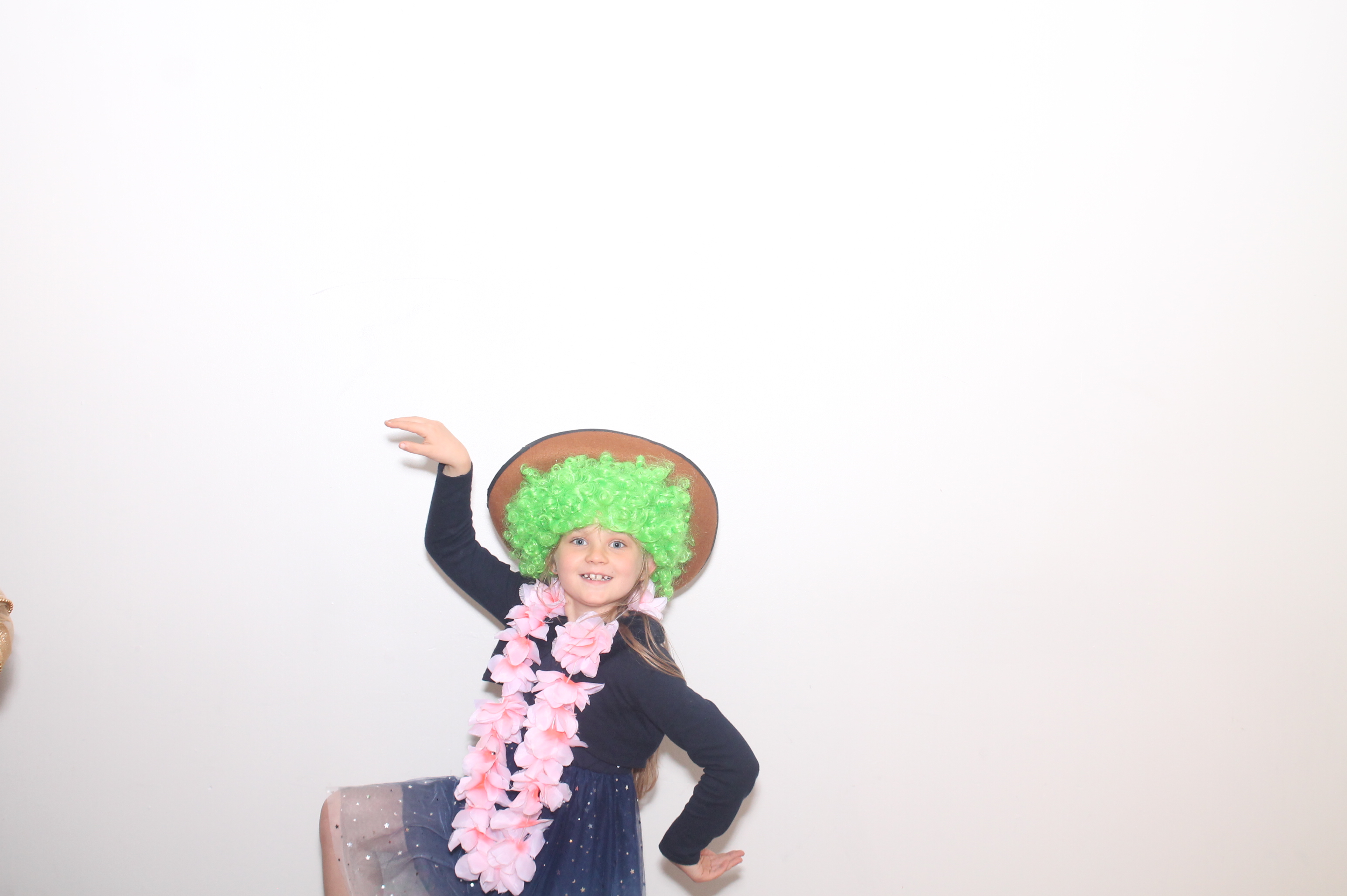 Diva and Alex's Wedding | View more photos from the event at gallery.myphotoboothexperience.co.uk/u/MyPhotoBoothExperienceLtd/Diva-and-Alexs-Wedding