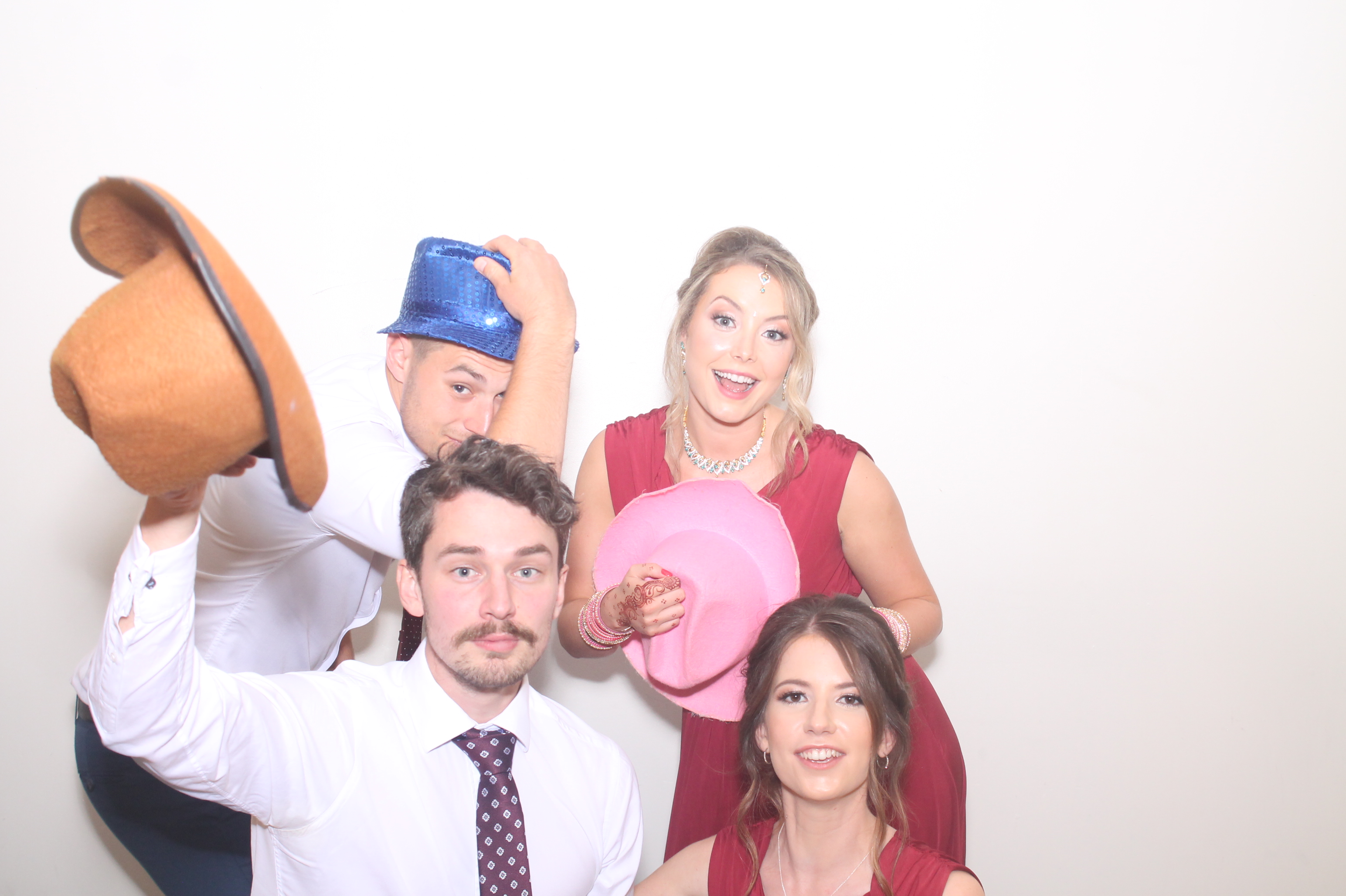 Diva and Alex's Wedding | View more photos from the event at gallery.myphotoboothexperience.co.uk/u/MyPhotoBoothExperienceLtd/Diva-and-Alexs-Wedding