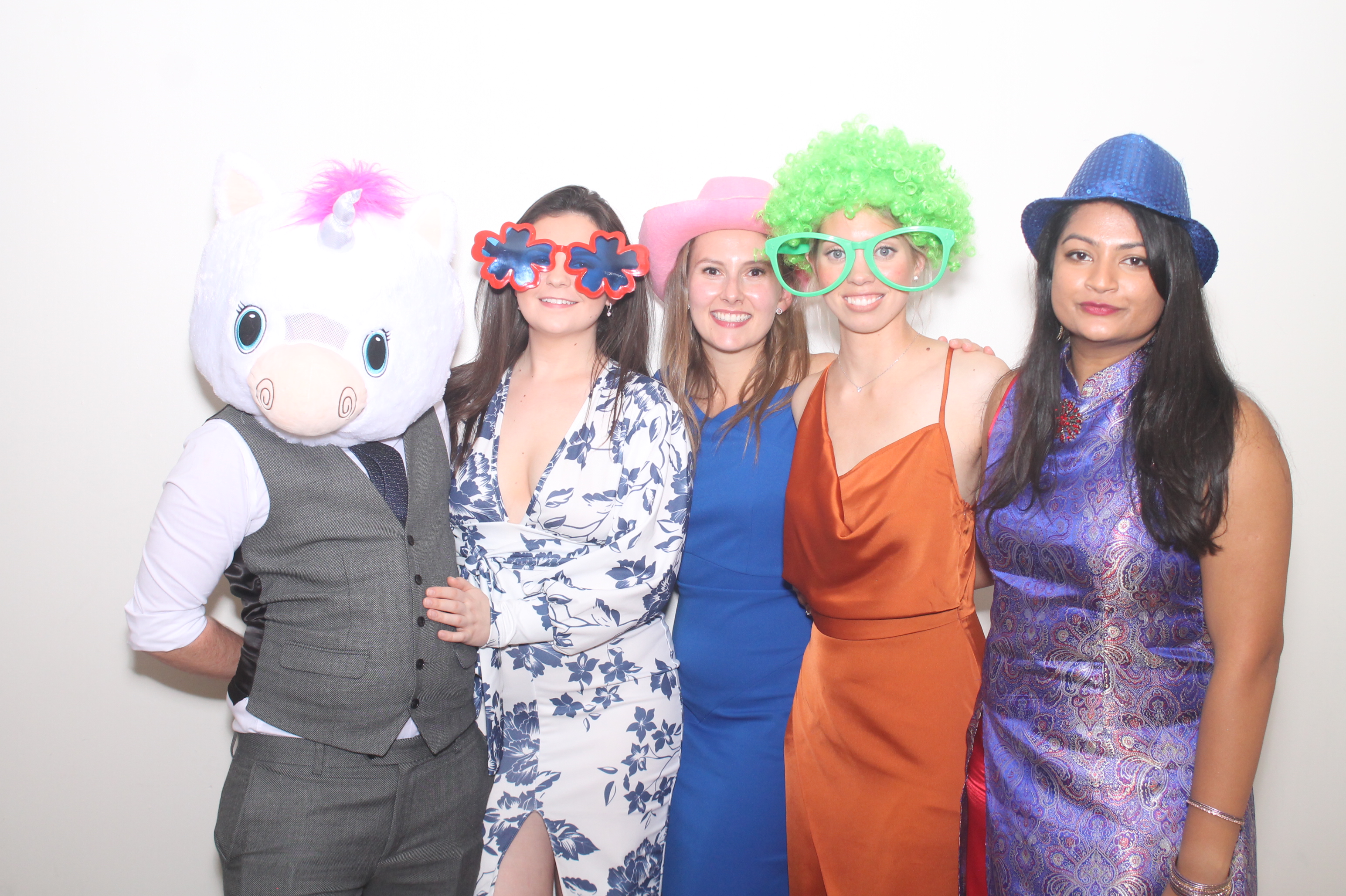 Diva and Alex's Wedding | View more photos from the event at gallery.myphotoboothexperience.co.uk/u/MyPhotoBoothExperienceLtd/Diva-and-Alexs-Wedding