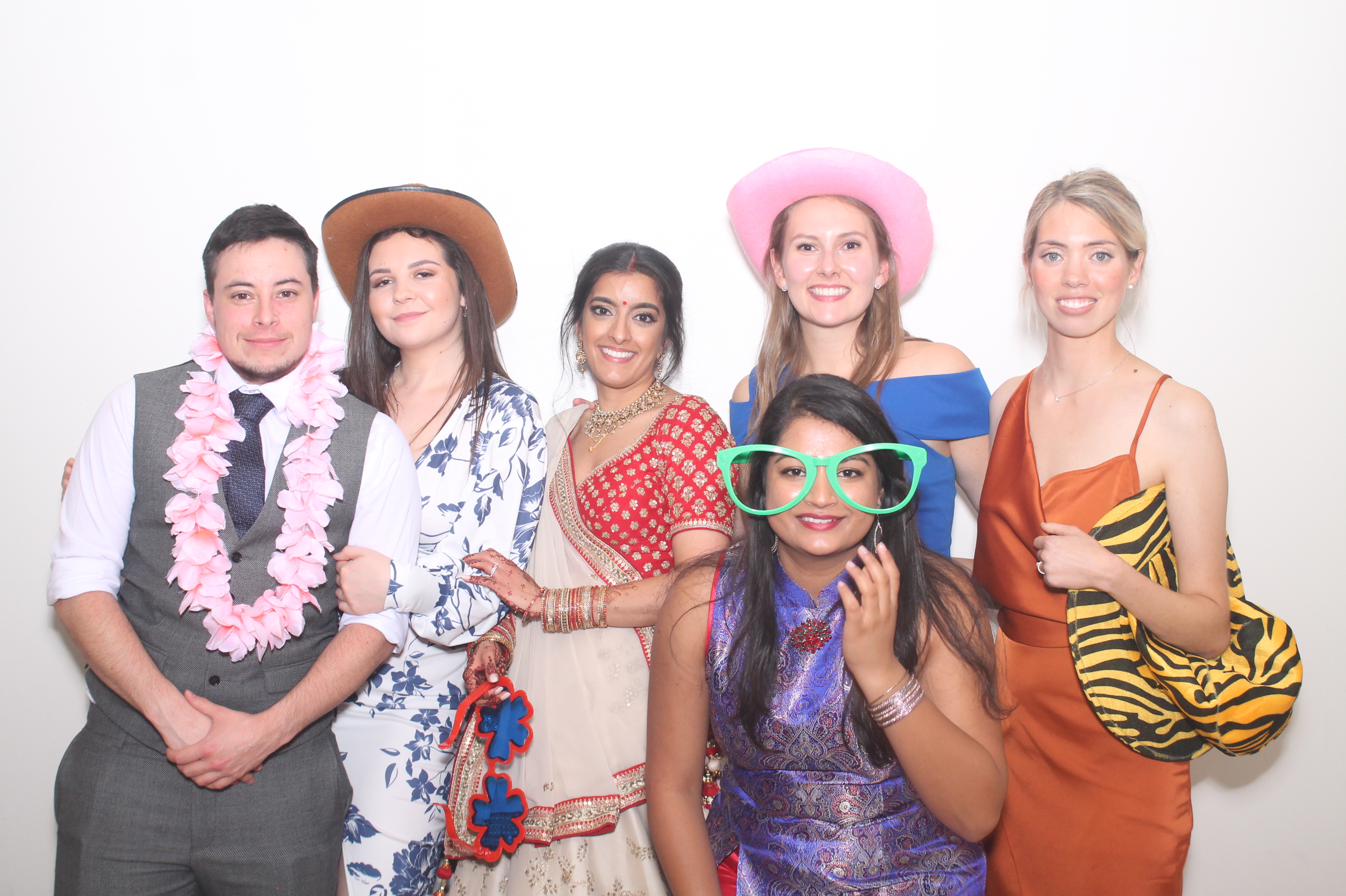 Diva and Alex's Wedding | View more photos from the event at gallery.myphotoboothexperience.co.uk/u/MyPhotoBoothExperienceLtd/Diva-and-Alexs-Wedding