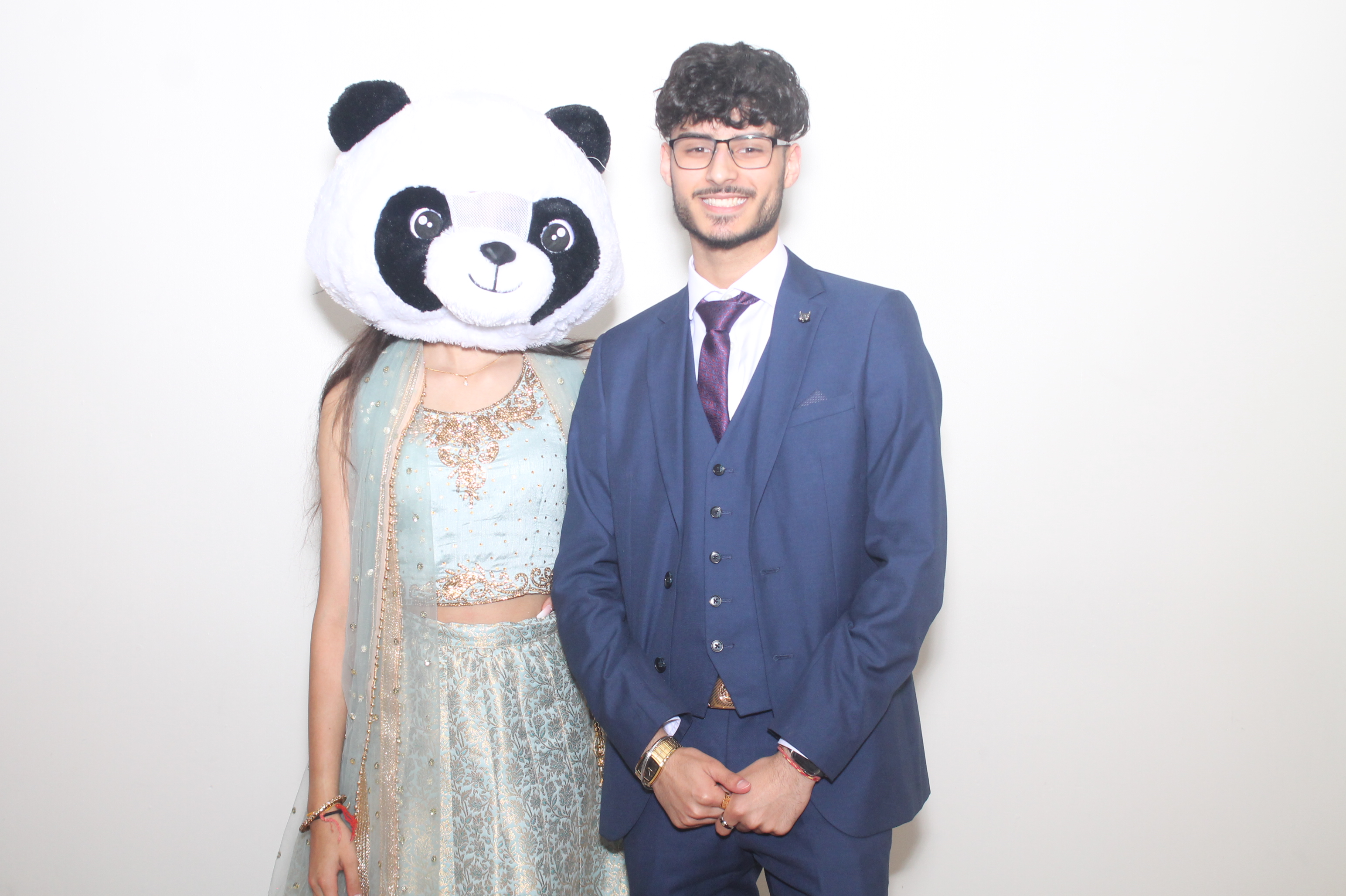 Diva and Alex's Wedding | View more photos from the event at gallery.myphotoboothexperience.co.uk/u/MyPhotoBoothExperienceLtd/Diva-and-Alexs-Wedding