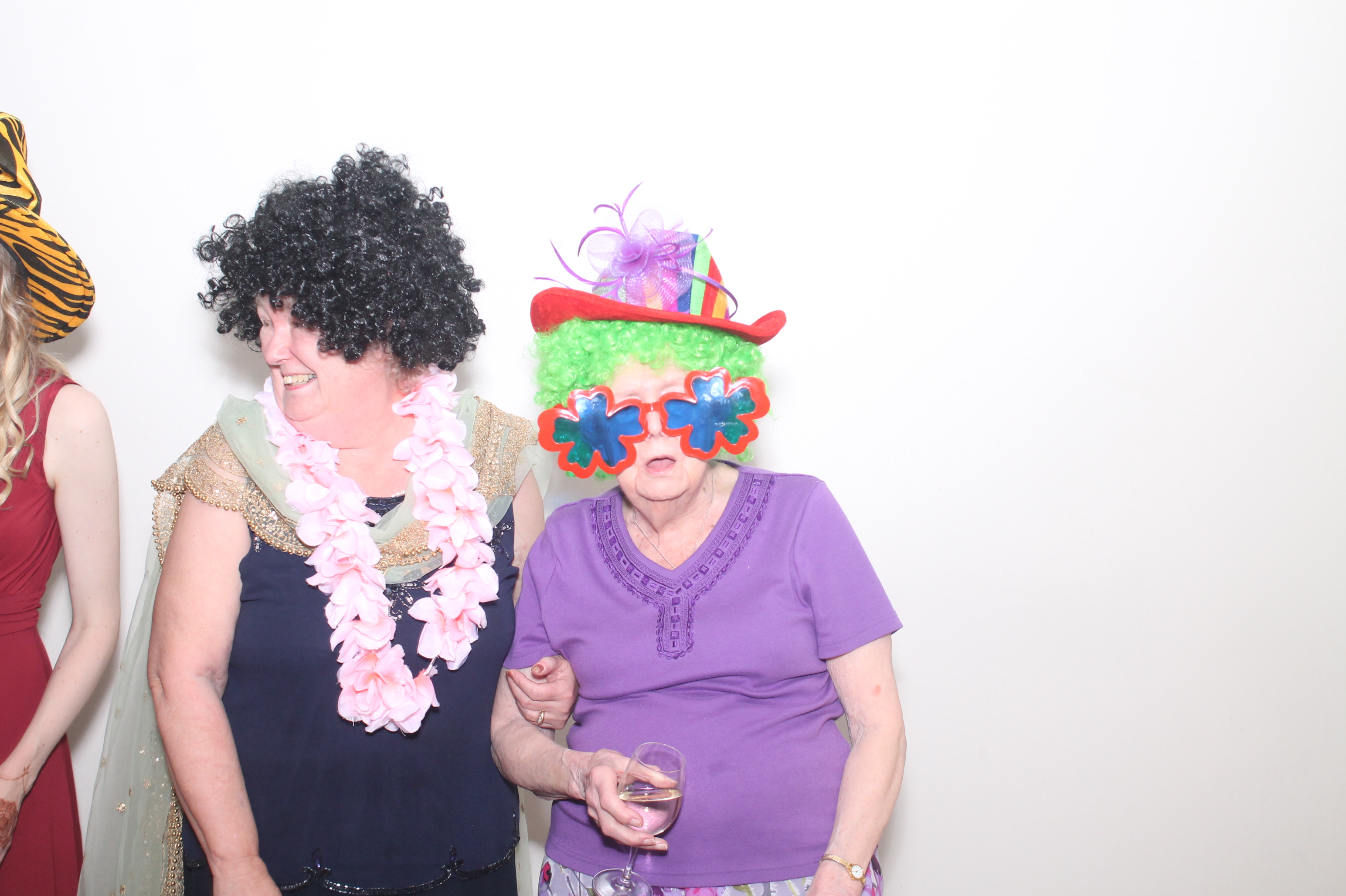 Diva and Alex's Wedding | View more photos from the event at gallery.myphotoboothexperience.co.uk/u/MyPhotoBoothExperienceLtd/Diva-and-Alexs-Wedding