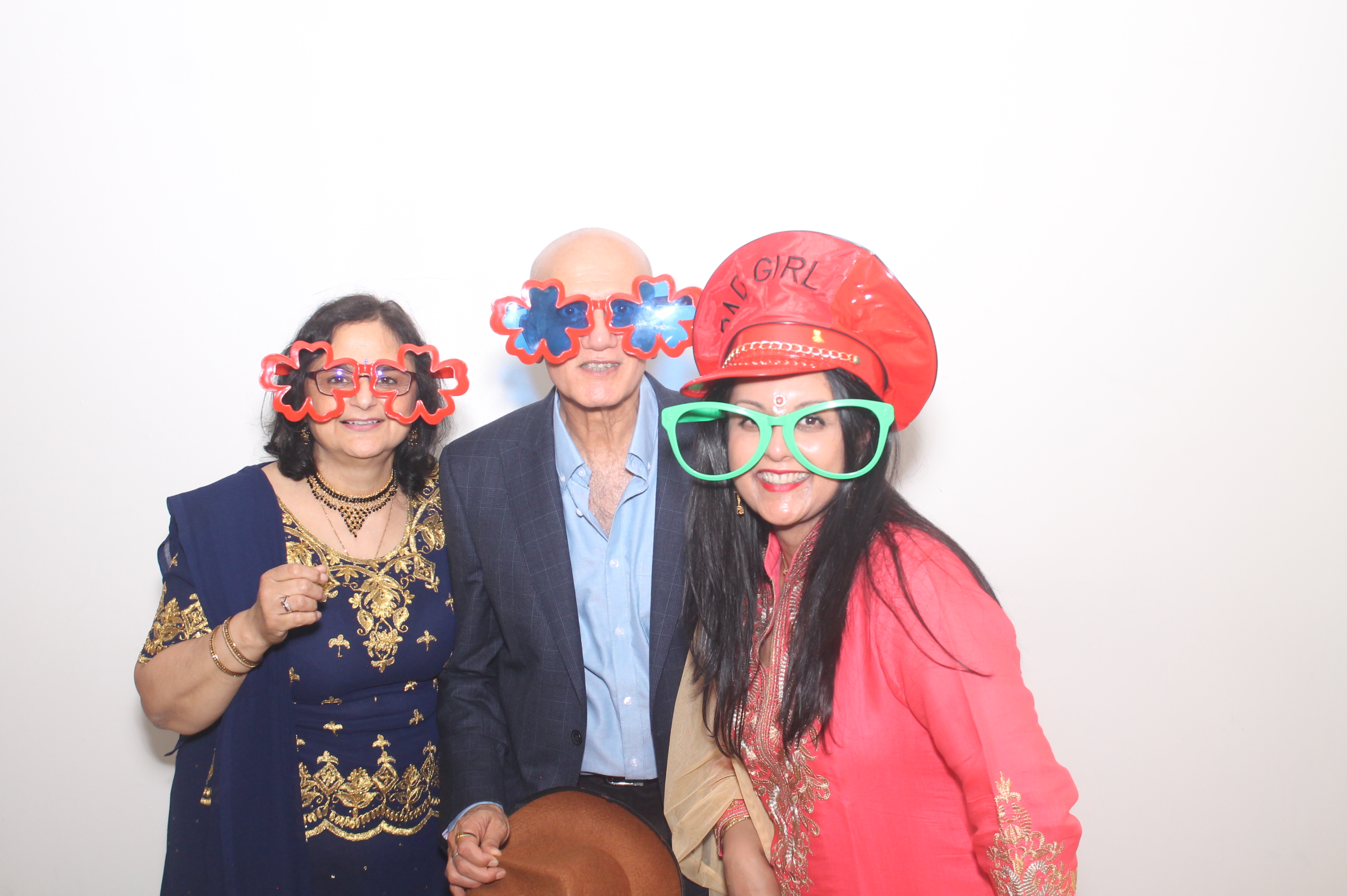 Diva and Alex's Wedding | View more photos from the event at gallery.myphotoboothexperience.co.uk/u/MyPhotoBoothExperienceLtd/Diva-and-Alexs-Wedding