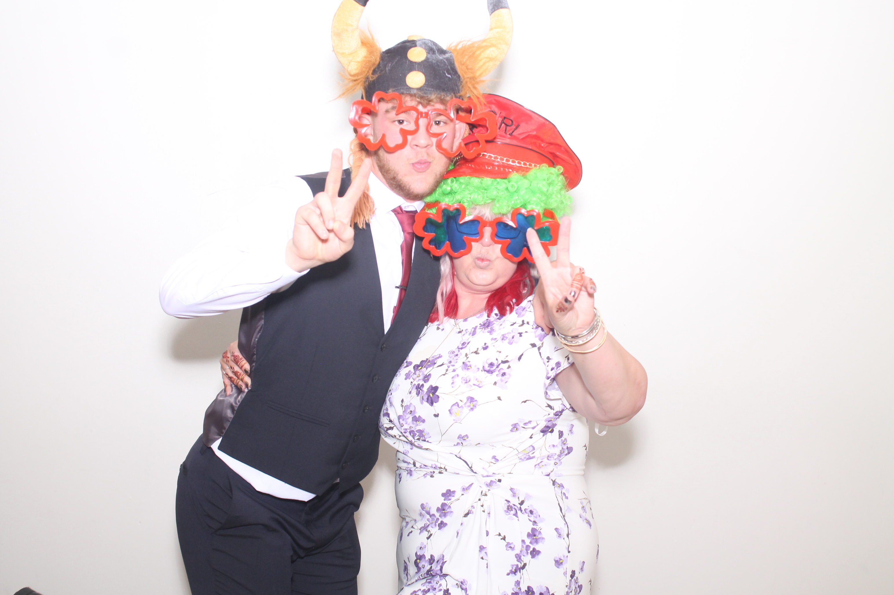 Diva and Alex's Wedding | View more photos from the event at gallery.myphotoboothexperience.co.uk/u/MyPhotoBoothExperienceLtd/Diva-and-Alexs-Wedding