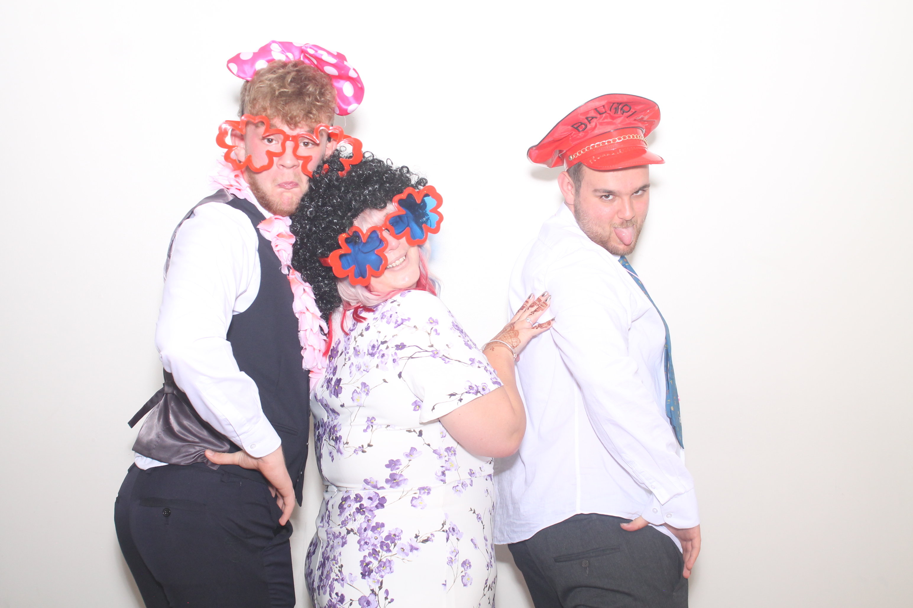 Diva and Alex's Wedding | View more photos from the event at gallery.myphotoboothexperience.co.uk/u/MyPhotoBoothExperienceLtd/Diva-and-Alexs-Wedding
