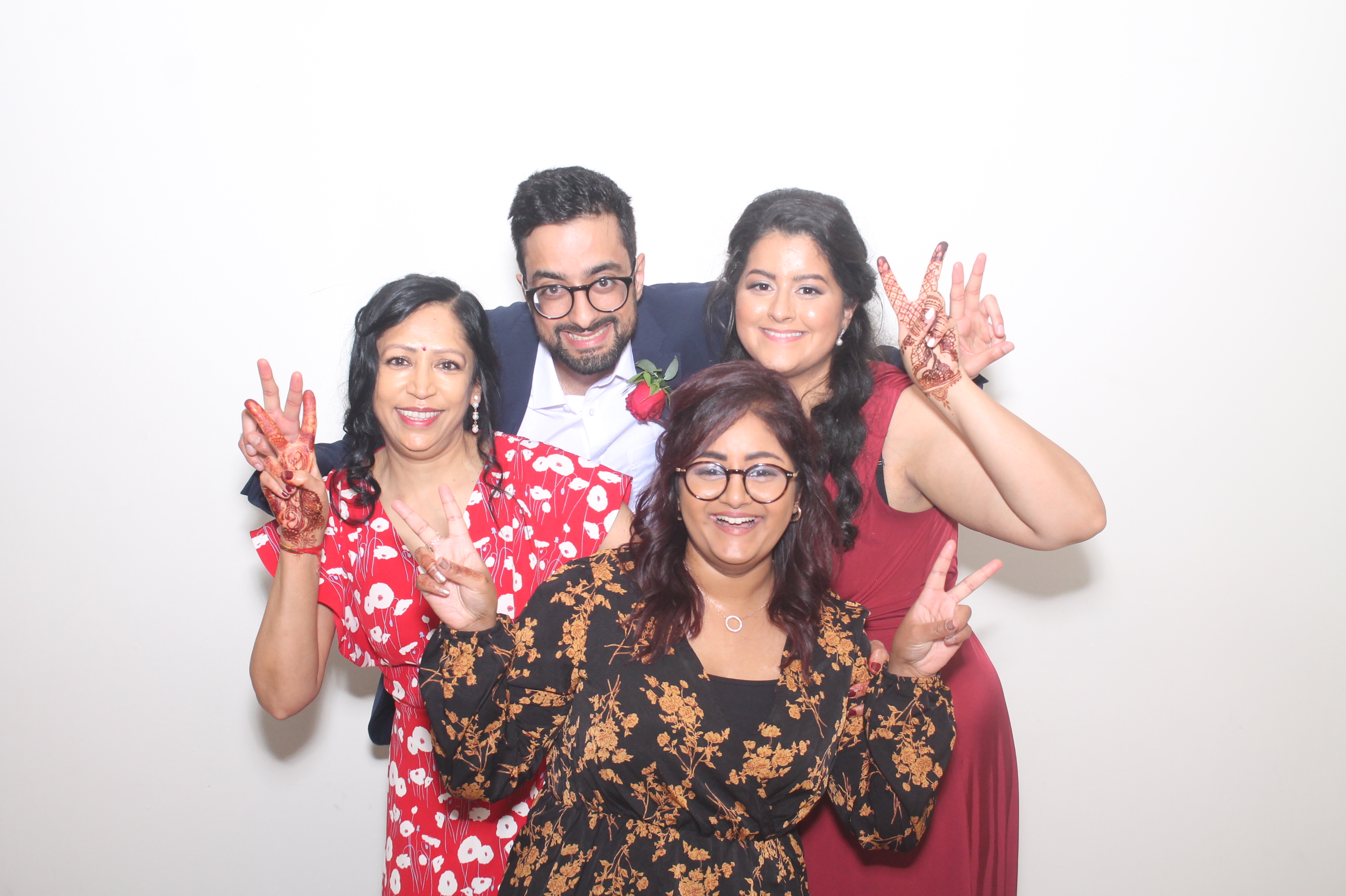 Diva and Alex's Wedding | View more photos from the event at gallery.myphotoboothexperience.co.uk/u/MyPhotoBoothExperienceLtd/Diva-and-Alexs-Wedding