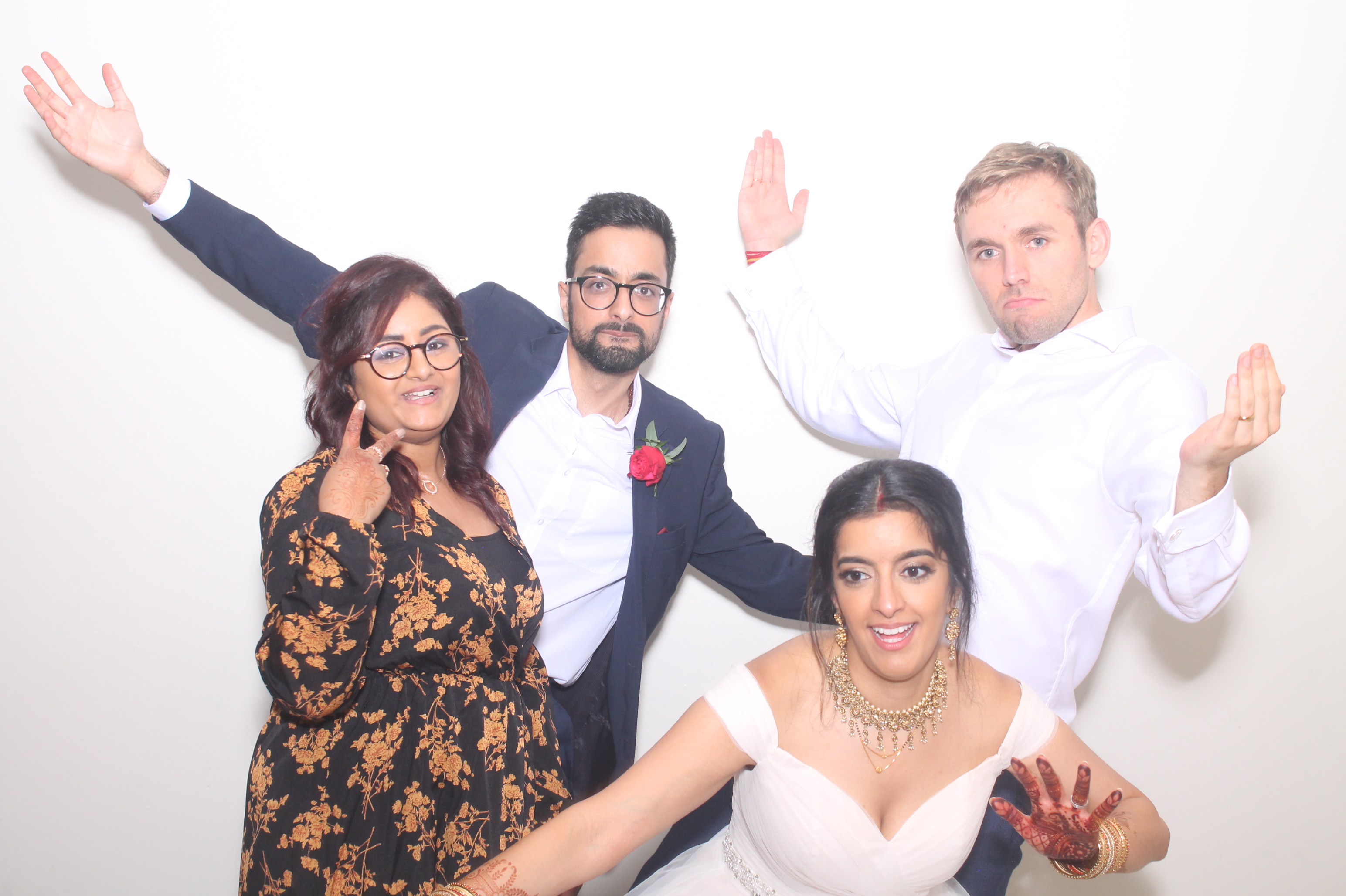 Diva and Alex's Wedding | View more photos from the event at gallery.myphotoboothexperience.co.uk/u/MyPhotoBoothExperienceLtd/Diva-and-Alexs-Wedding