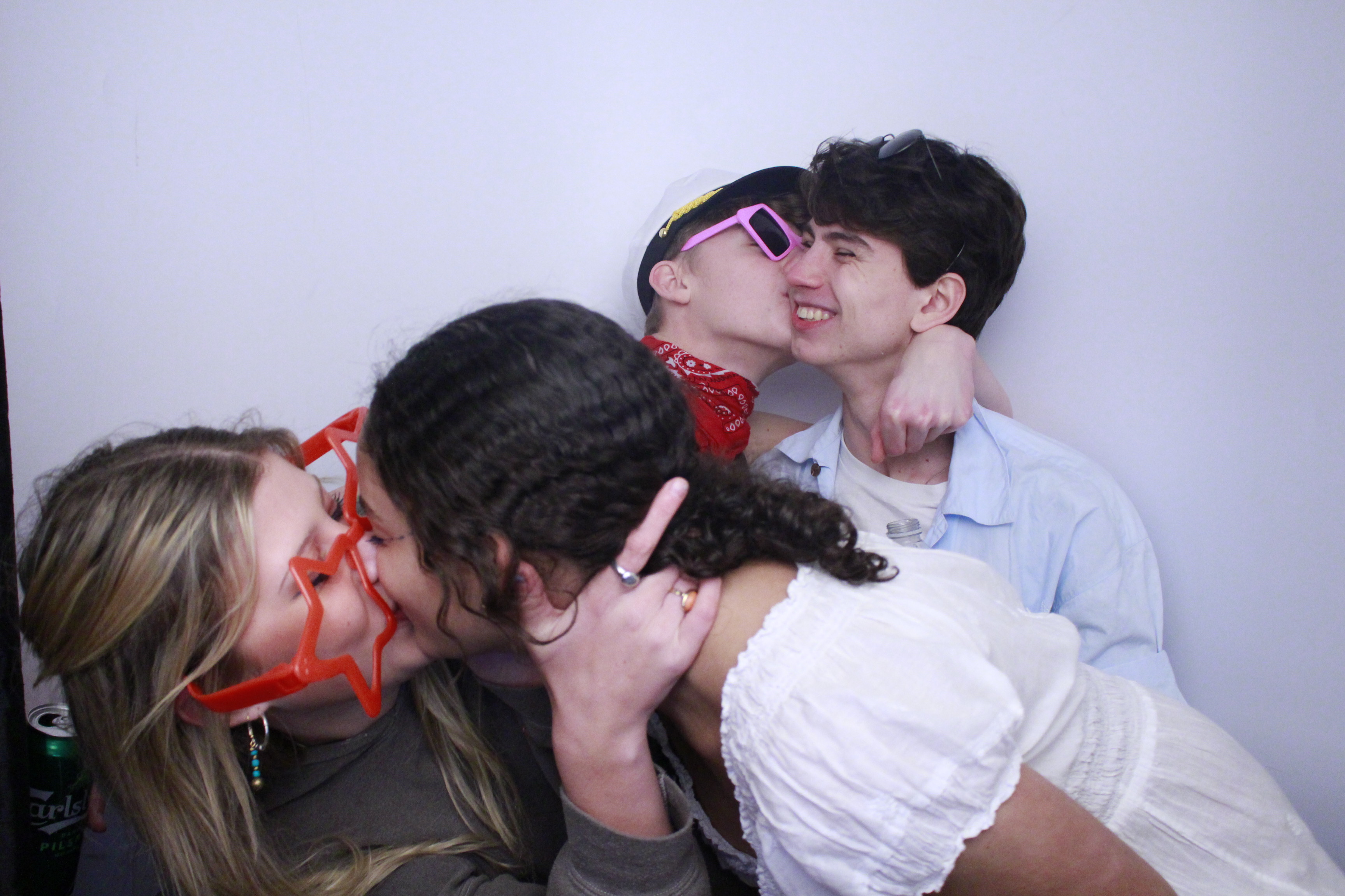 Dreyfus 18th Birthday  | View more photos from the event at gallery.myphotoboothexperience.co.uk/u/MyPhotoBoothExperienceLtd/Dreyfus-18th-Birthday