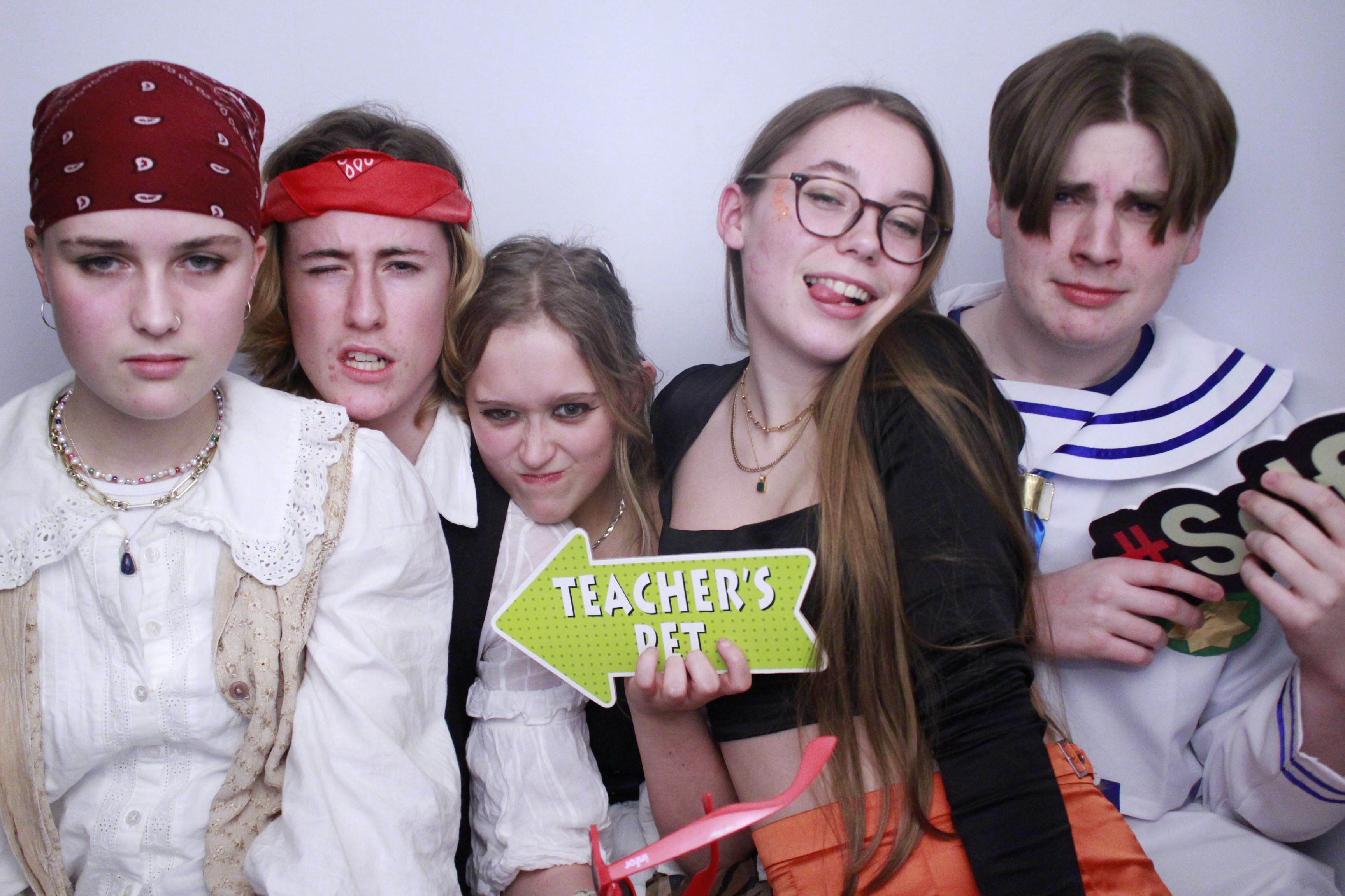Dreyfus 18th Birthday  | View more photos from the event at gallery.myphotoboothexperience.co.uk/u/MyPhotoBoothExperienceLtd/Dreyfus-18th-Birthday