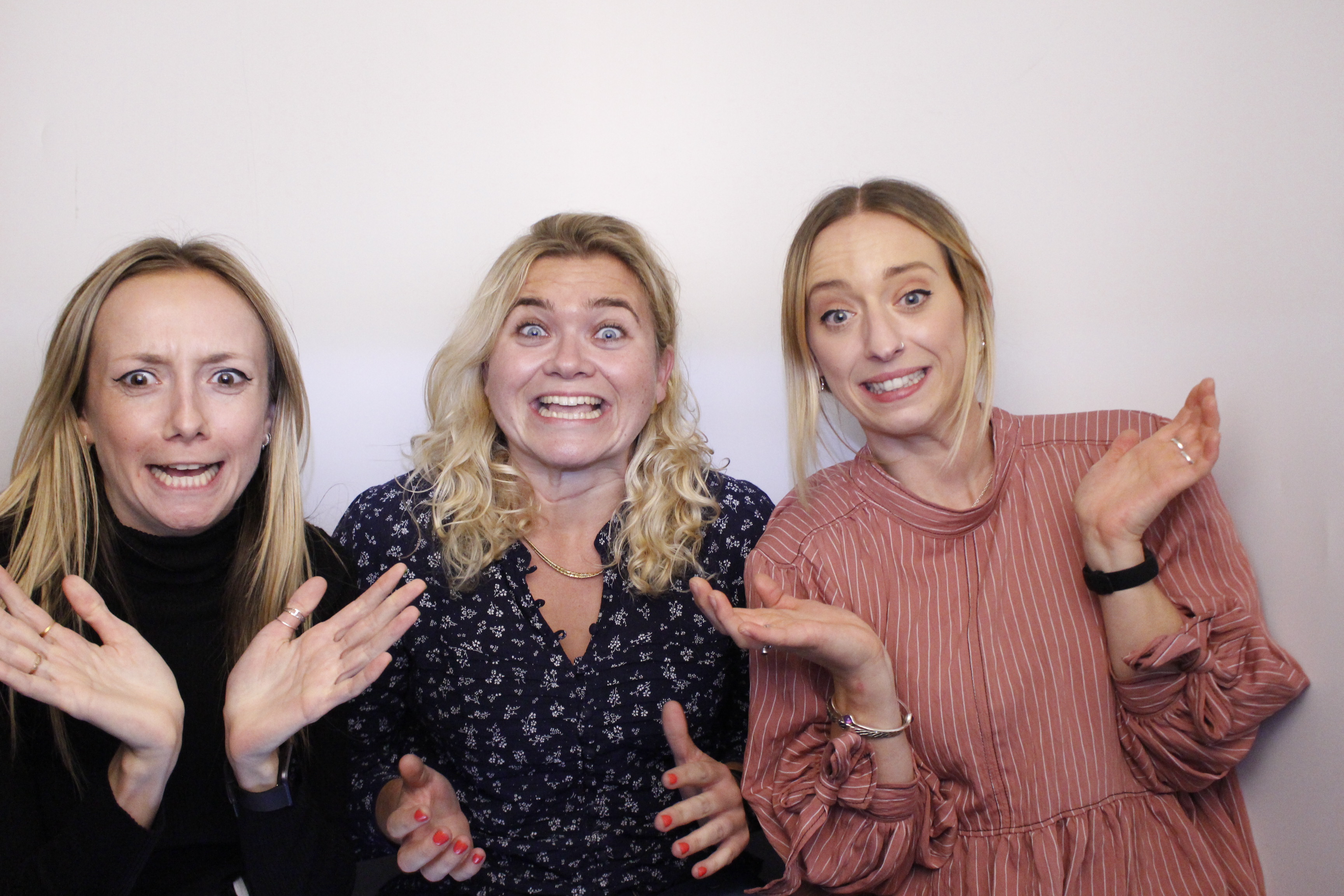 EduMe Office Warming  | View more photos from the event at gallery.myphotoboothexperience.co.uk/u/MyPhotoBoothExperienceLtd/EduMe-Office-Warming