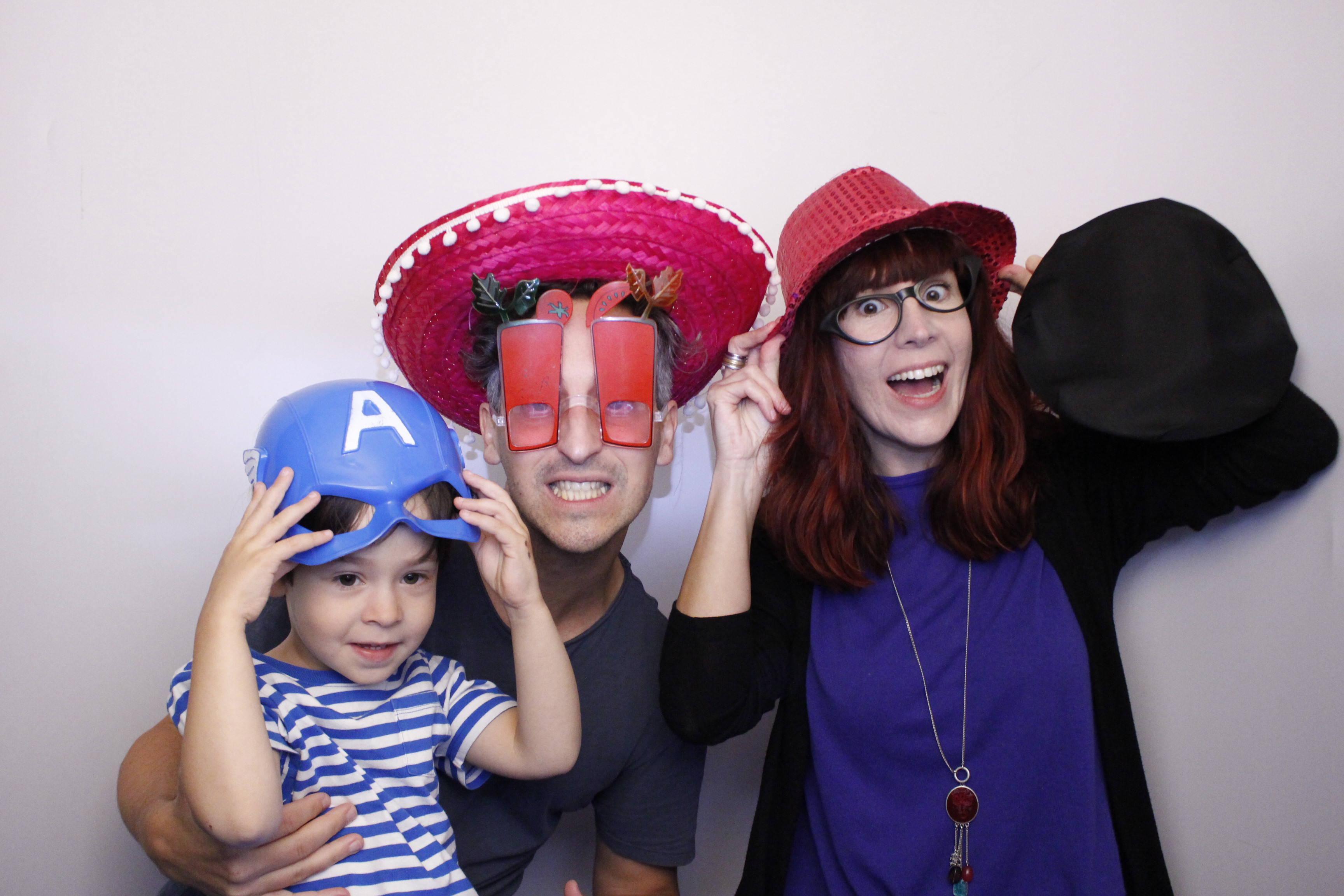 EduMe Office Warming  | View more photos from the event at gallery.myphotoboothexperience.co.uk/u/MyPhotoBoothExperienceLtd/EduMe-Office-Warming