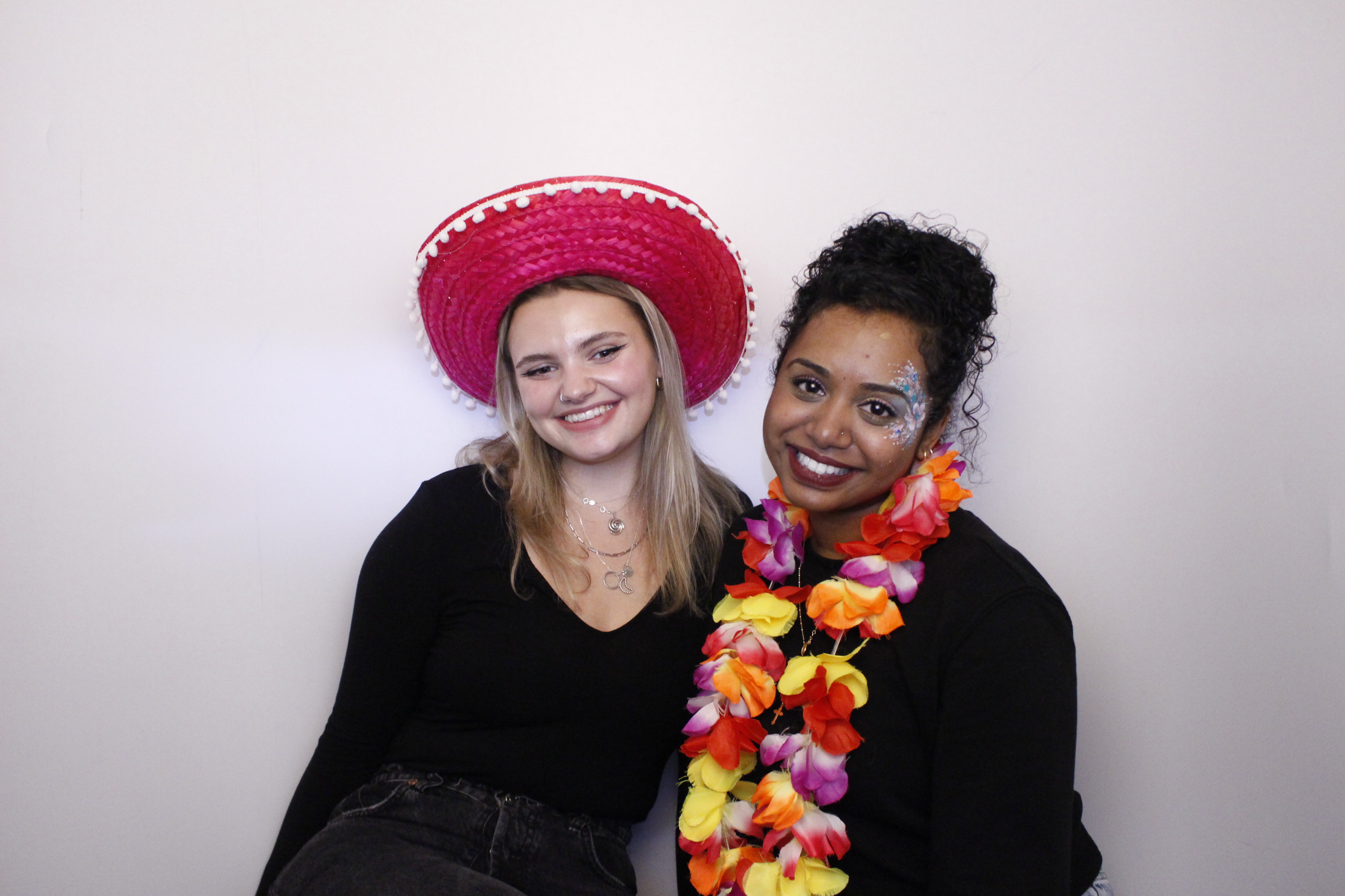 EduMe Office Warming  | View more photos from the event at gallery.myphotoboothexperience.co.uk/u/MyPhotoBoothExperienceLtd/EduMe-Office-Warming