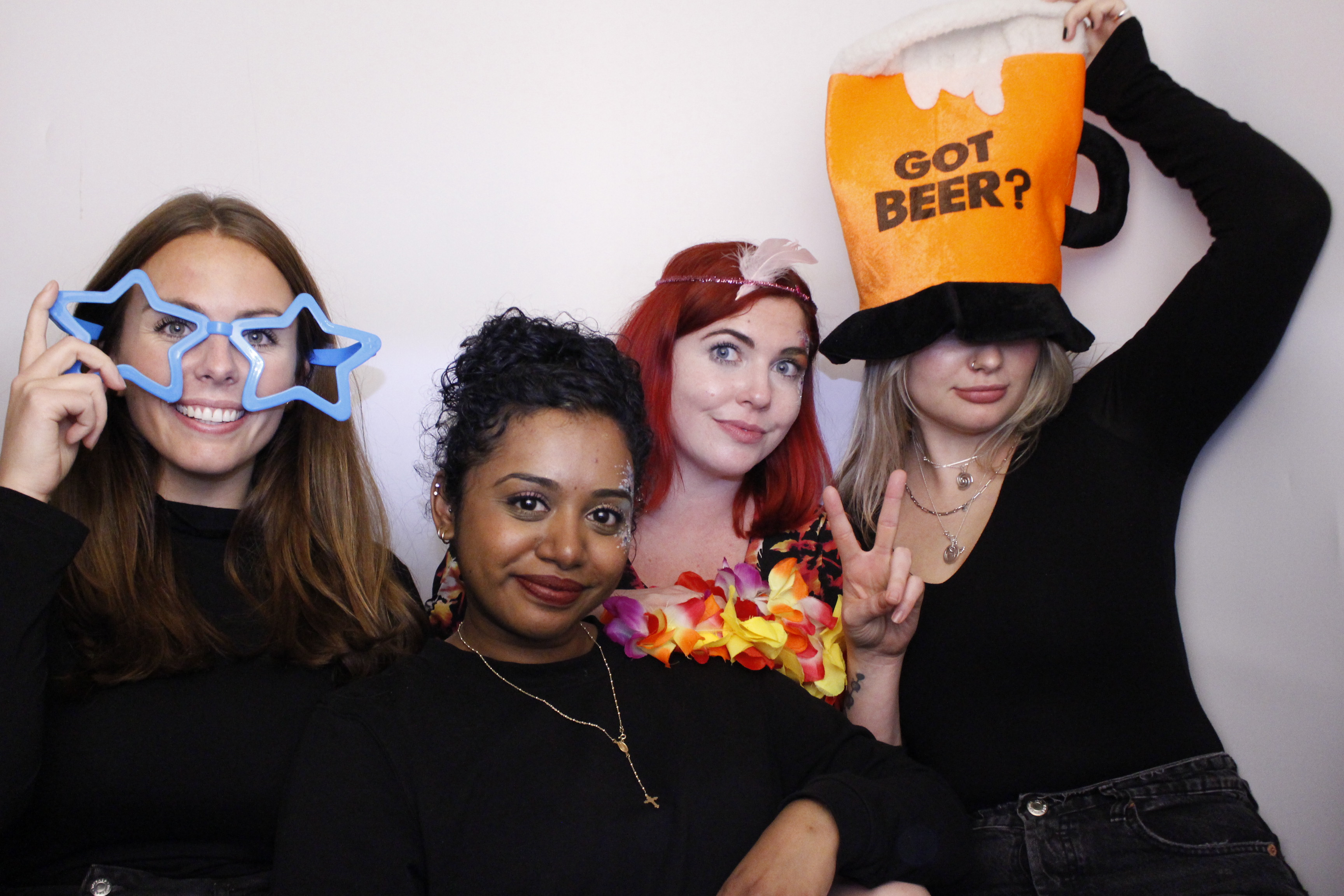 EduMe Office Warming  | View more photos from the event at gallery.myphotoboothexperience.co.uk/u/MyPhotoBoothExperienceLtd/EduMe-Office-Warming