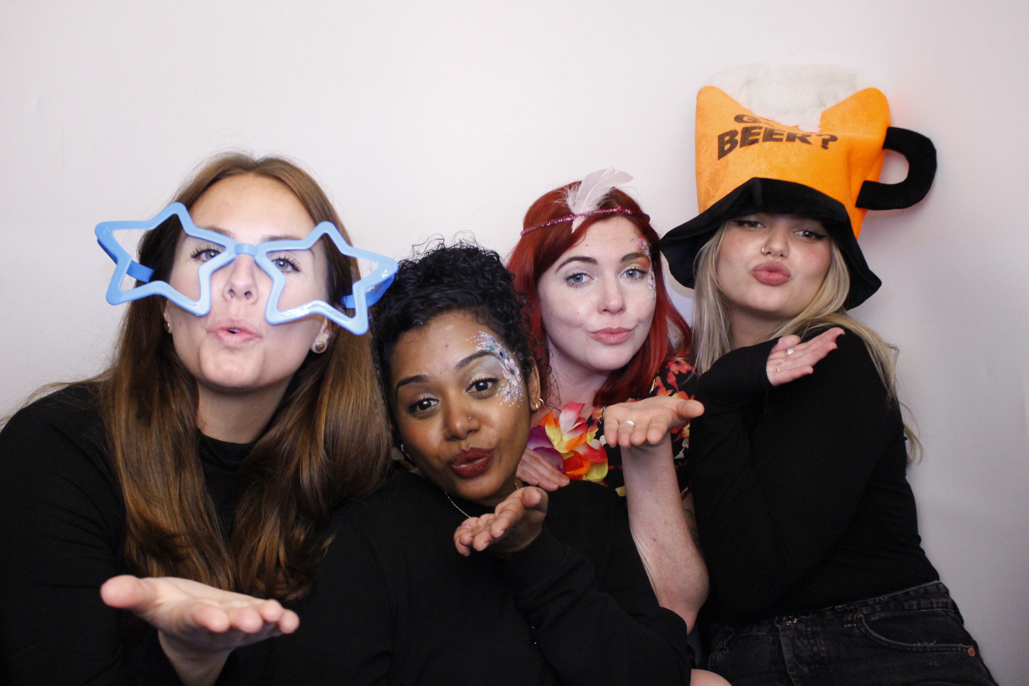 EduMe Office Warming  | View more photos from the event at gallery.myphotoboothexperience.co.uk/u/MyPhotoBoothExperienceLtd/EduMe-Office-Warming