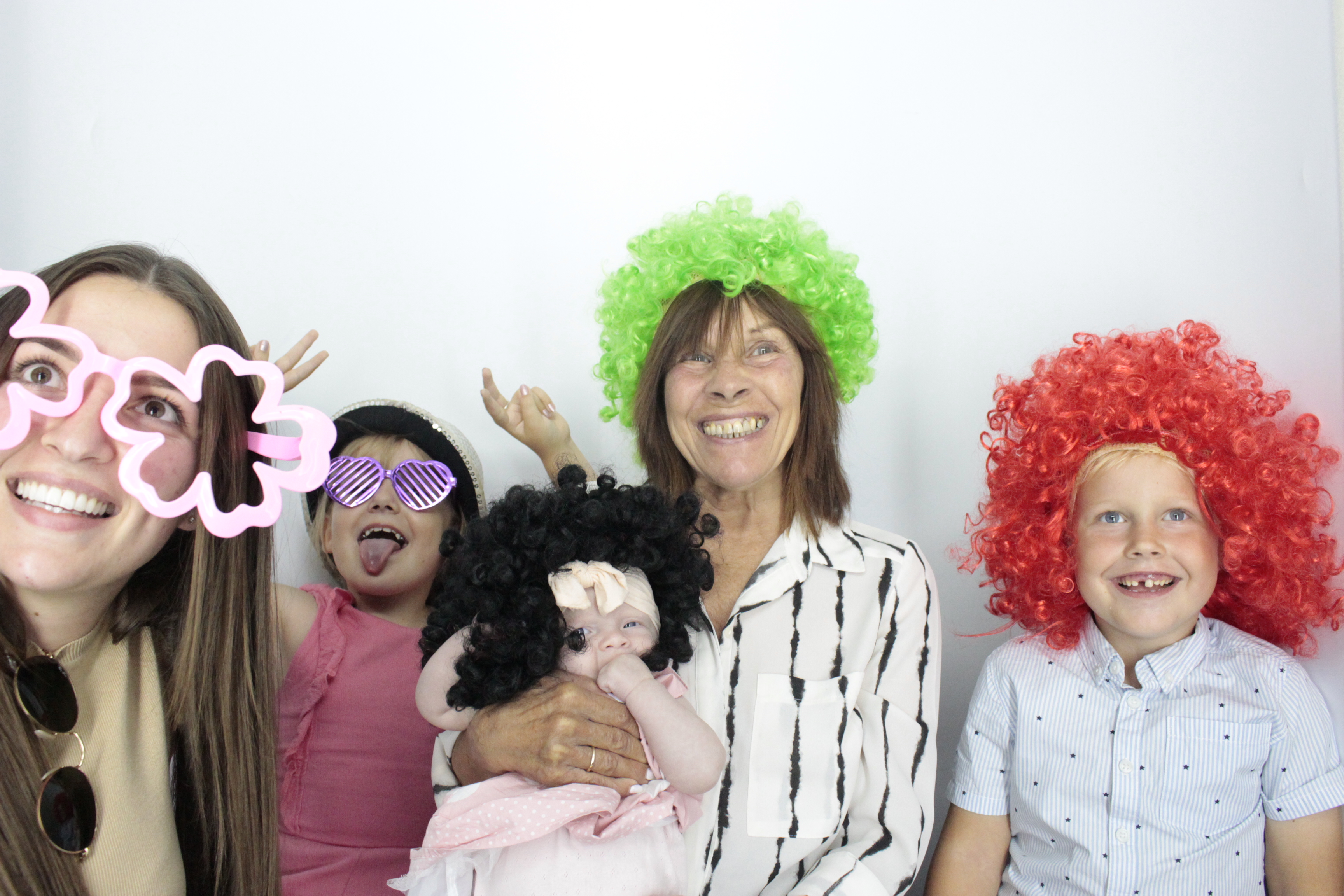 Elaine's Birthday Party | View more photos from the event at gallery.myphotoboothexperience.co.uk/u/MyPhotoBoothExperienceLtd/Elaines-Birthday-Party