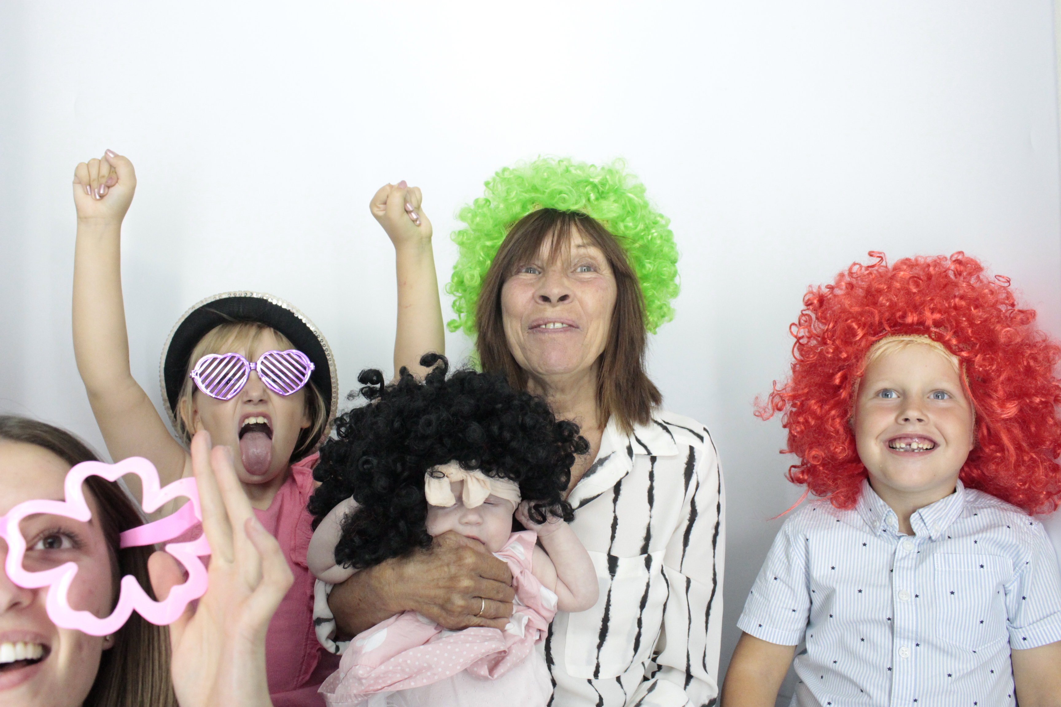 Elaine's Birthday Party | View more photos from the event at gallery.myphotoboothexperience.co.uk/u/MyPhotoBoothExperienceLtd/Elaines-Birthday-Party