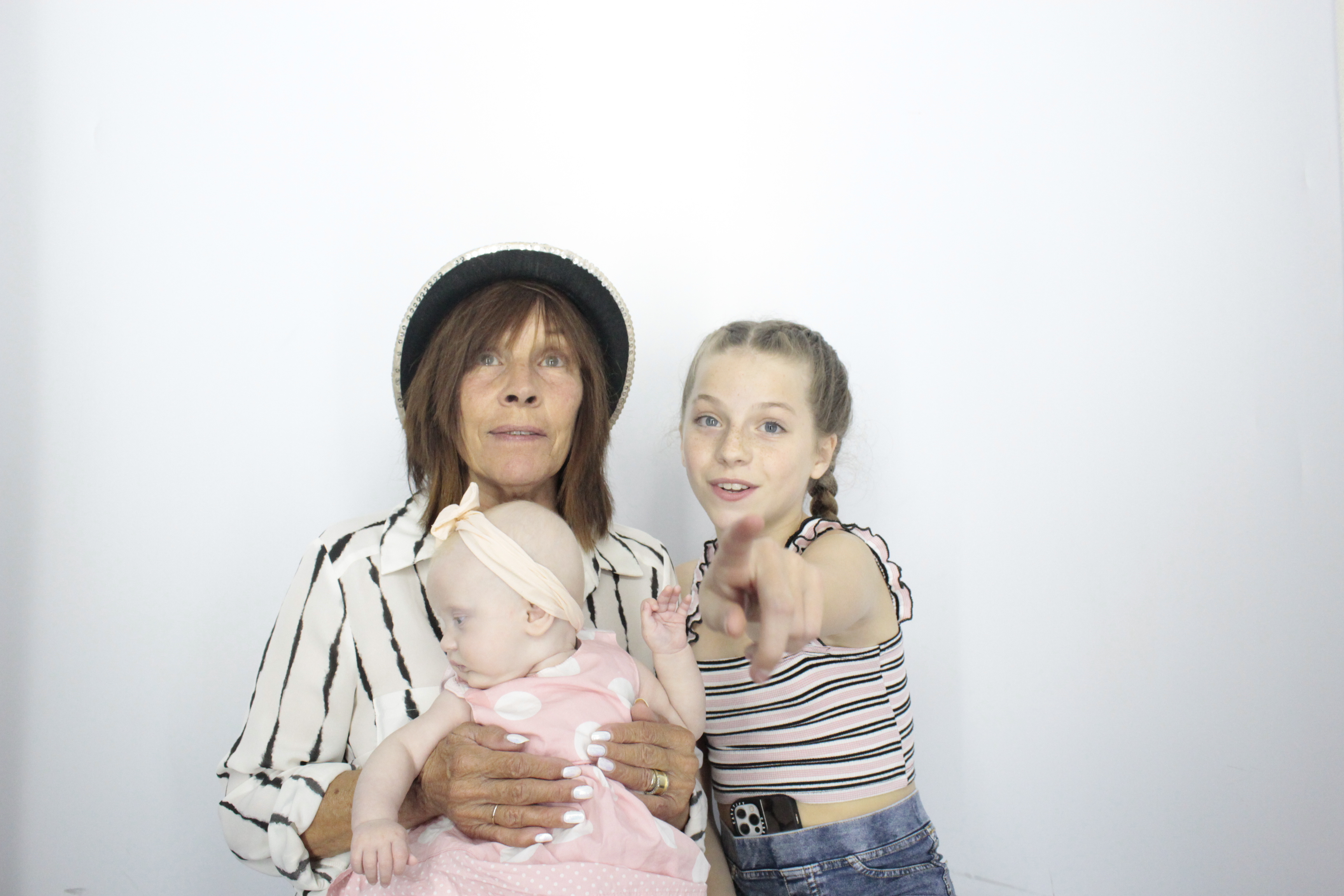 Elaine's Birthday Party | View more photos from the event at gallery.myphotoboothexperience.co.uk/u/MyPhotoBoothExperienceLtd/Elaines-Birthday-Party