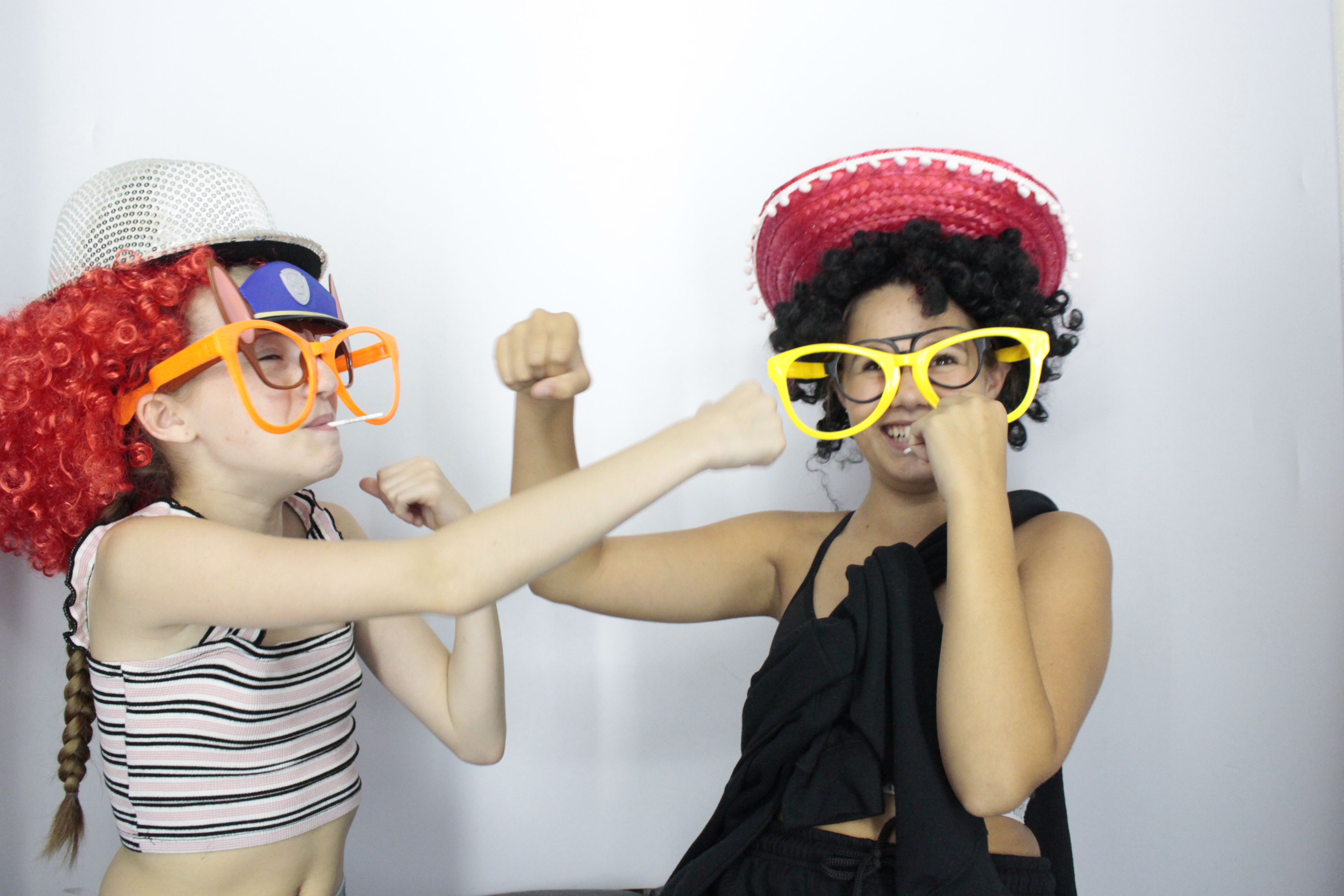 Elaine's Birthday Party | View more photos from the event at gallery.myphotoboothexperience.co.uk/u/MyPhotoBoothExperienceLtd/Elaines-Birthday-Party