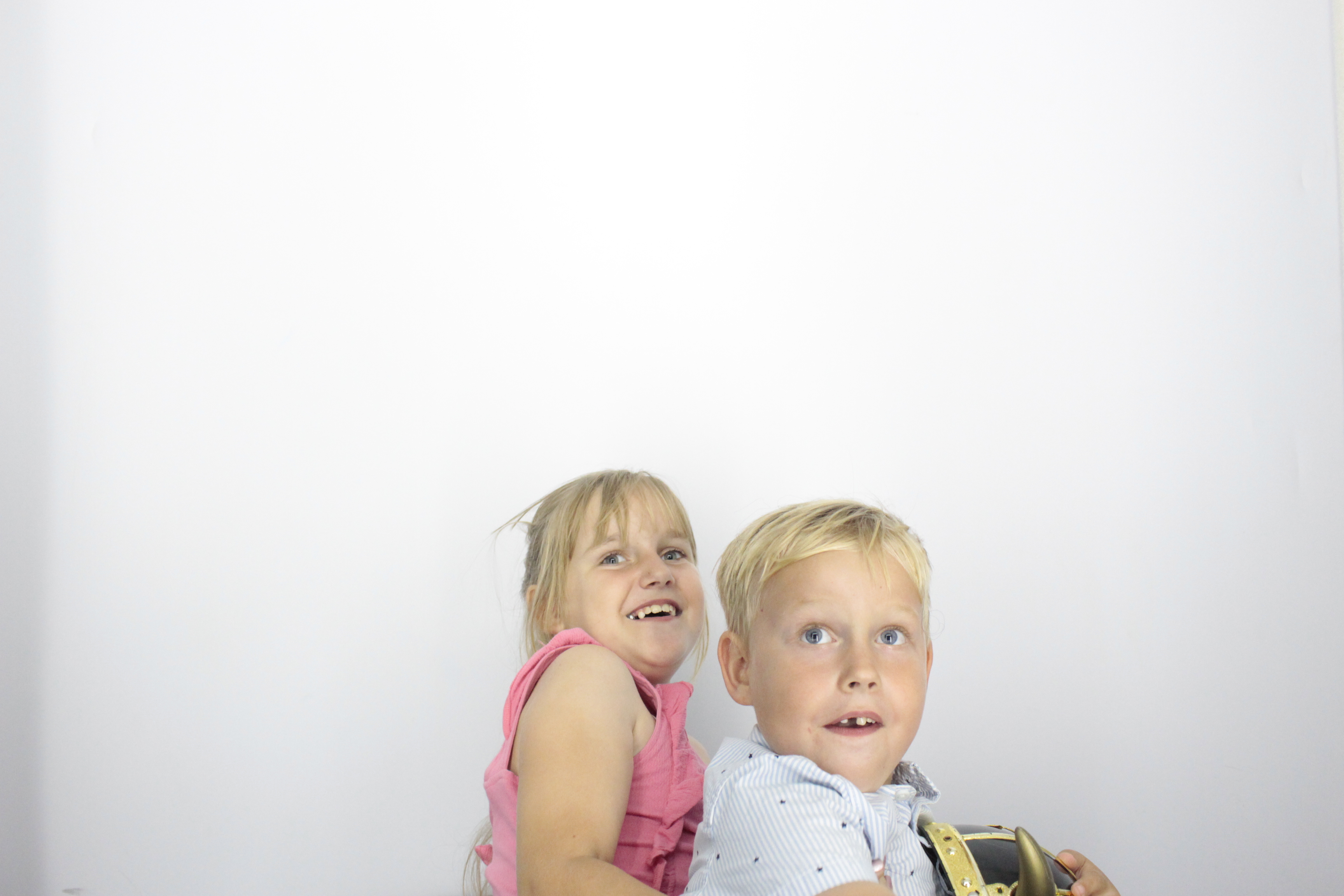 Elaine's Birthday Party | View more photos from the event at gallery.myphotoboothexperience.co.uk/u/MyPhotoBoothExperienceLtd/Elaines-Birthday-Party