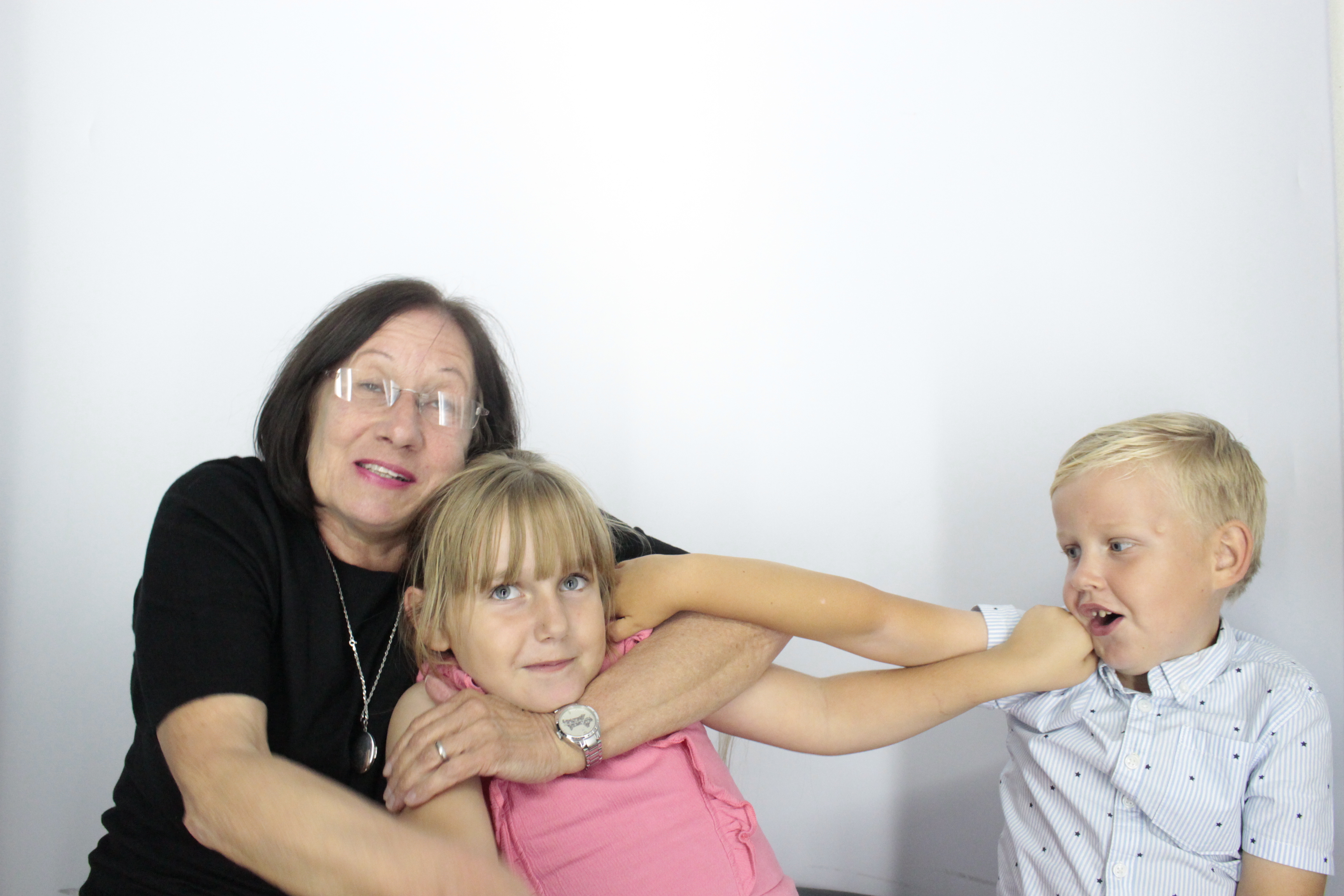 Elaine's Birthday Party | View more photos from the event at gallery.myphotoboothexperience.co.uk/u/MyPhotoBoothExperienceLtd/Elaines-Birthday-Party