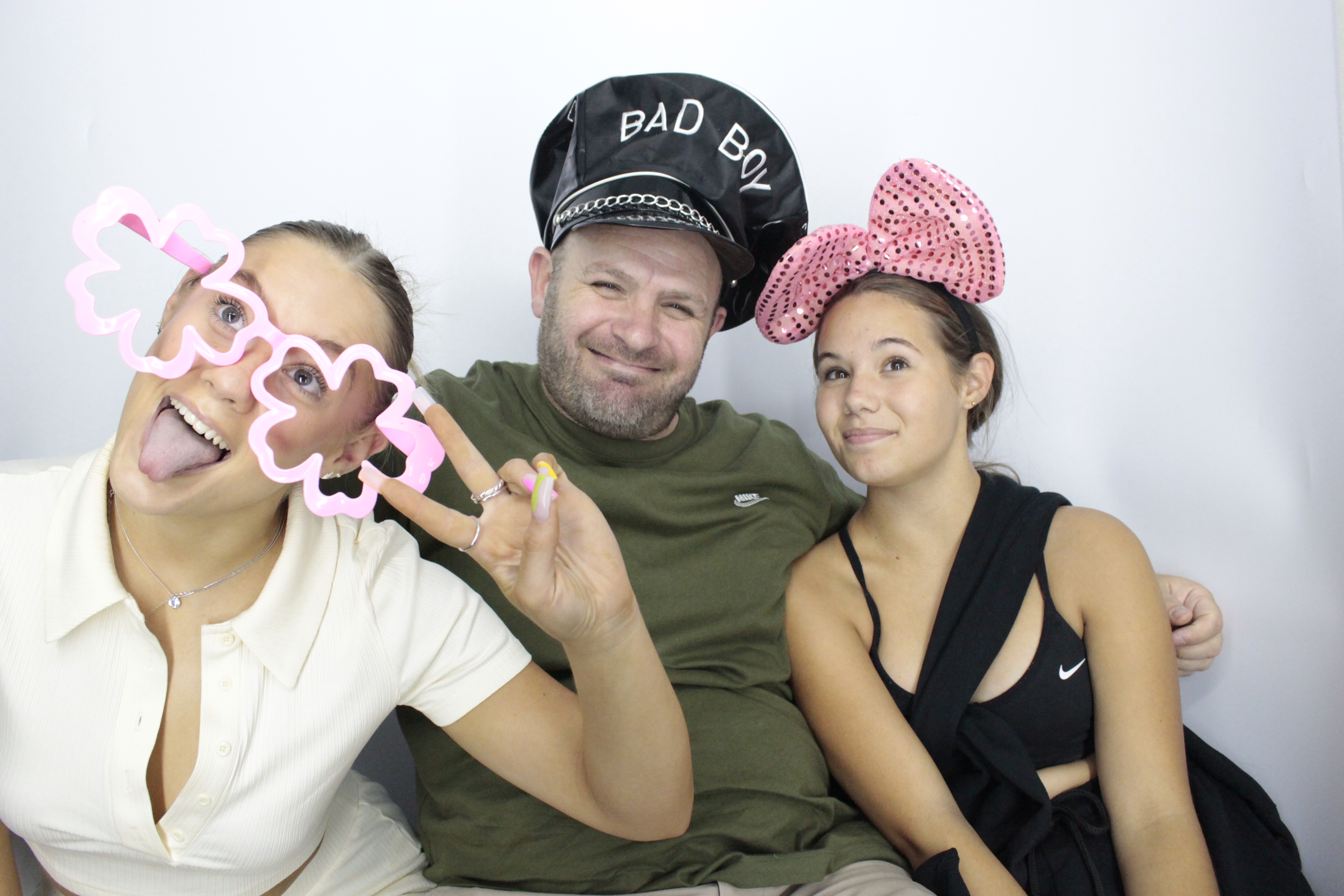 Elaine's Birthday Party | View more photos from the event at gallery.myphotoboothexperience.co.uk/u/MyPhotoBoothExperienceLtd/Elaines-Birthday-Party