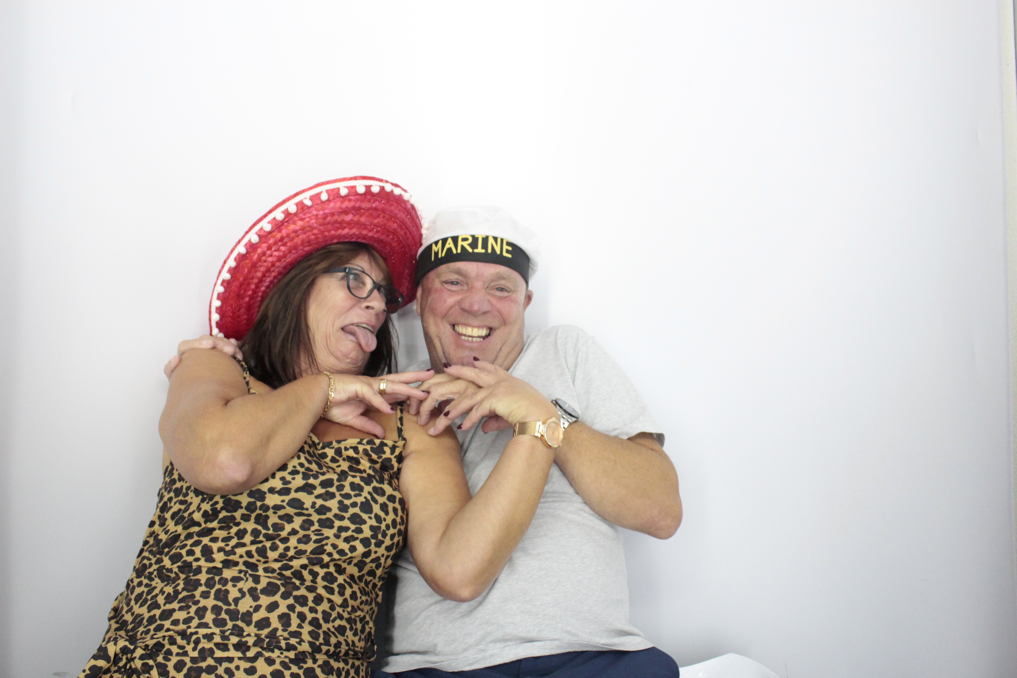 Elaine's Birthday Party | View more photos from the event at gallery.myphotoboothexperience.co.uk/u/MyPhotoBoothExperienceLtd/Elaines-Birthday-Party