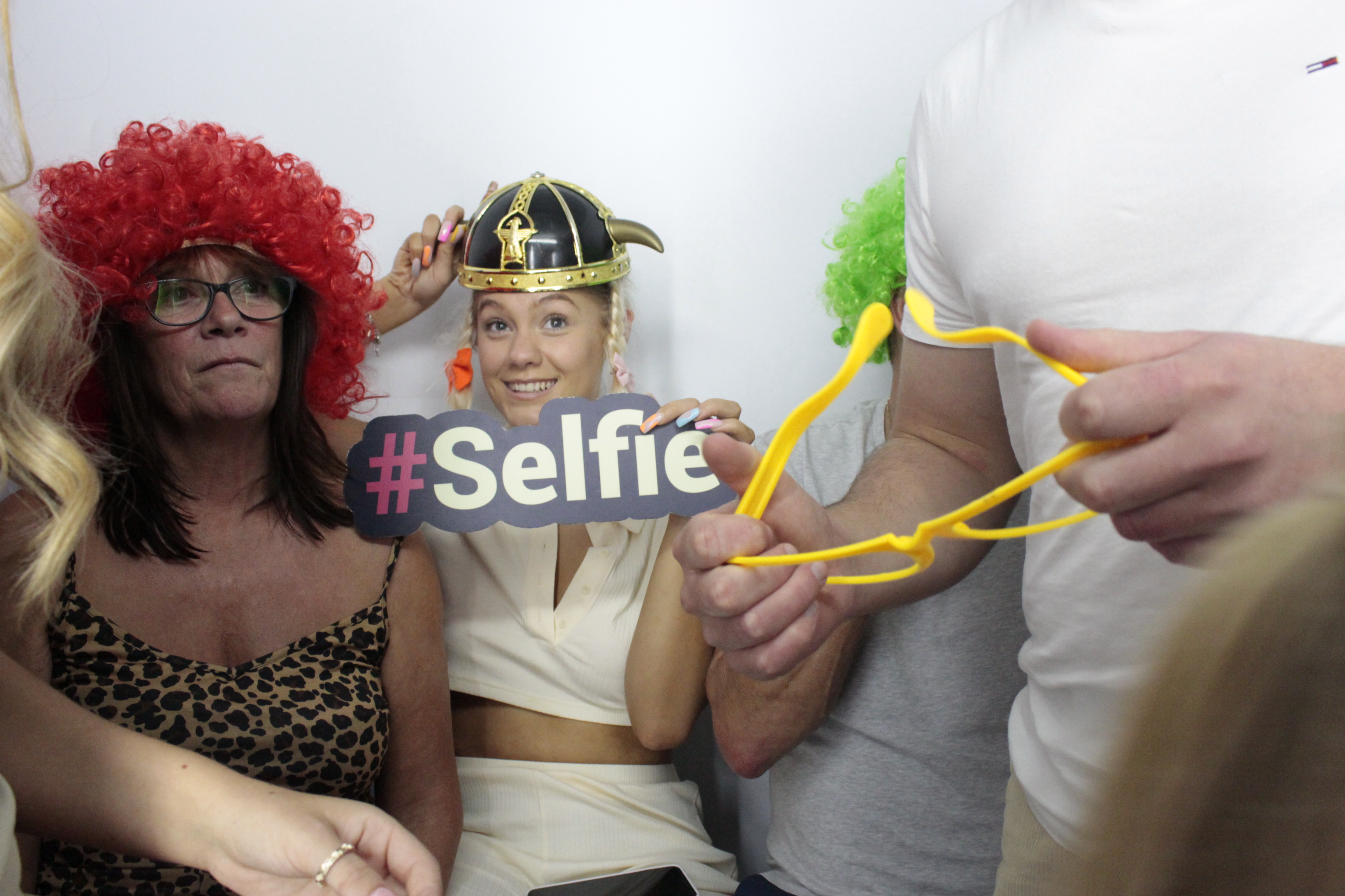 Elaine's Birthday Party | View more photos from the event at gallery.myphotoboothexperience.co.uk/u/MyPhotoBoothExperienceLtd/Elaines-Birthday-Party