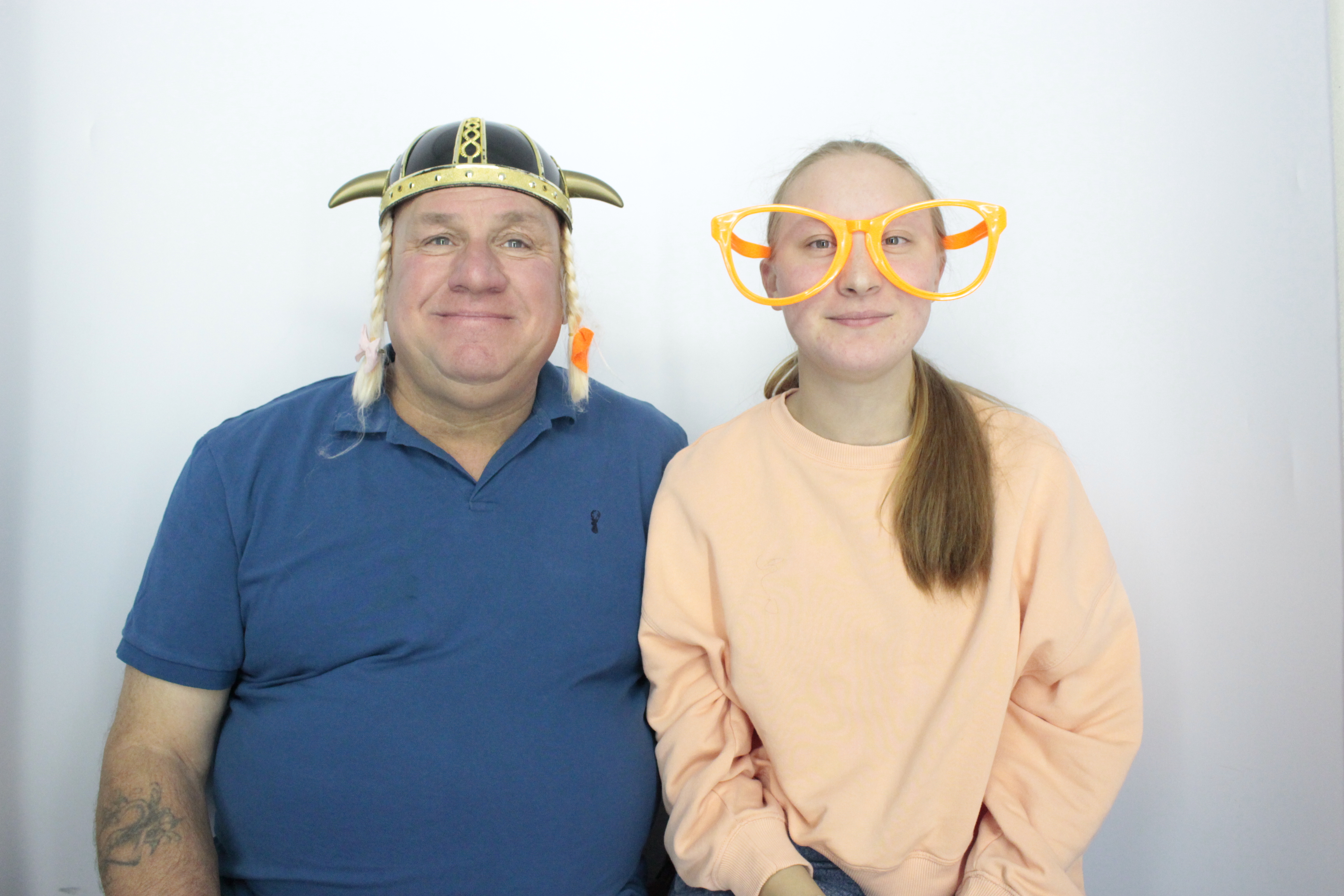 Elaine's Birthday Party | View more photos from the event at gallery.myphotoboothexperience.co.uk/u/MyPhotoBoothExperienceLtd/Elaines-Birthday-Party