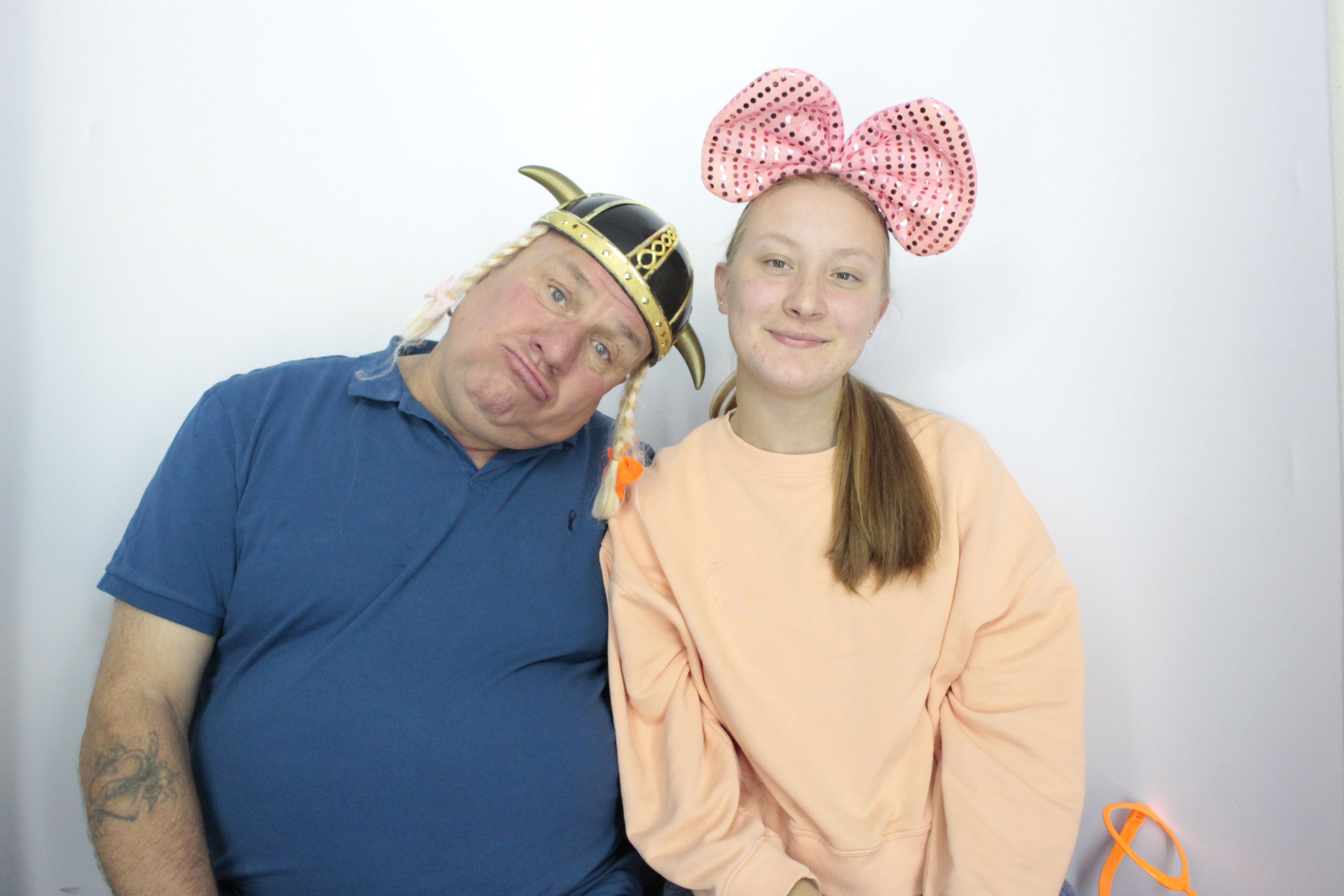 Elaine's Birthday Party | View more photos from the event at gallery.myphotoboothexperience.co.uk/u/MyPhotoBoothExperienceLtd/Elaines-Birthday-Party