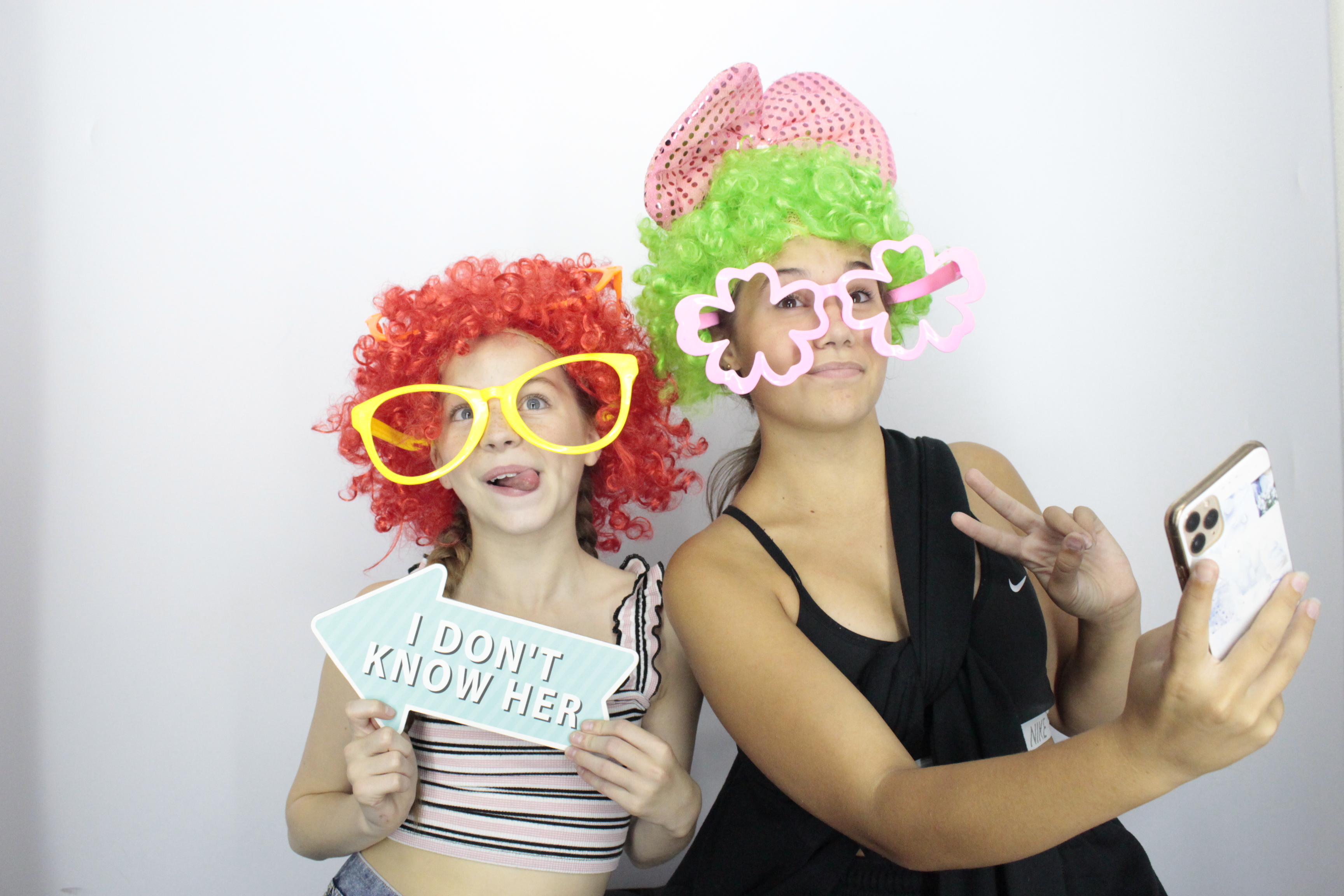 Elaine's Birthday Party | View more photos from the event at gallery.myphotoboothexperience.co.uk/u/MyPhotoBoothExperienceLtd/Elaines-Birthday-Party