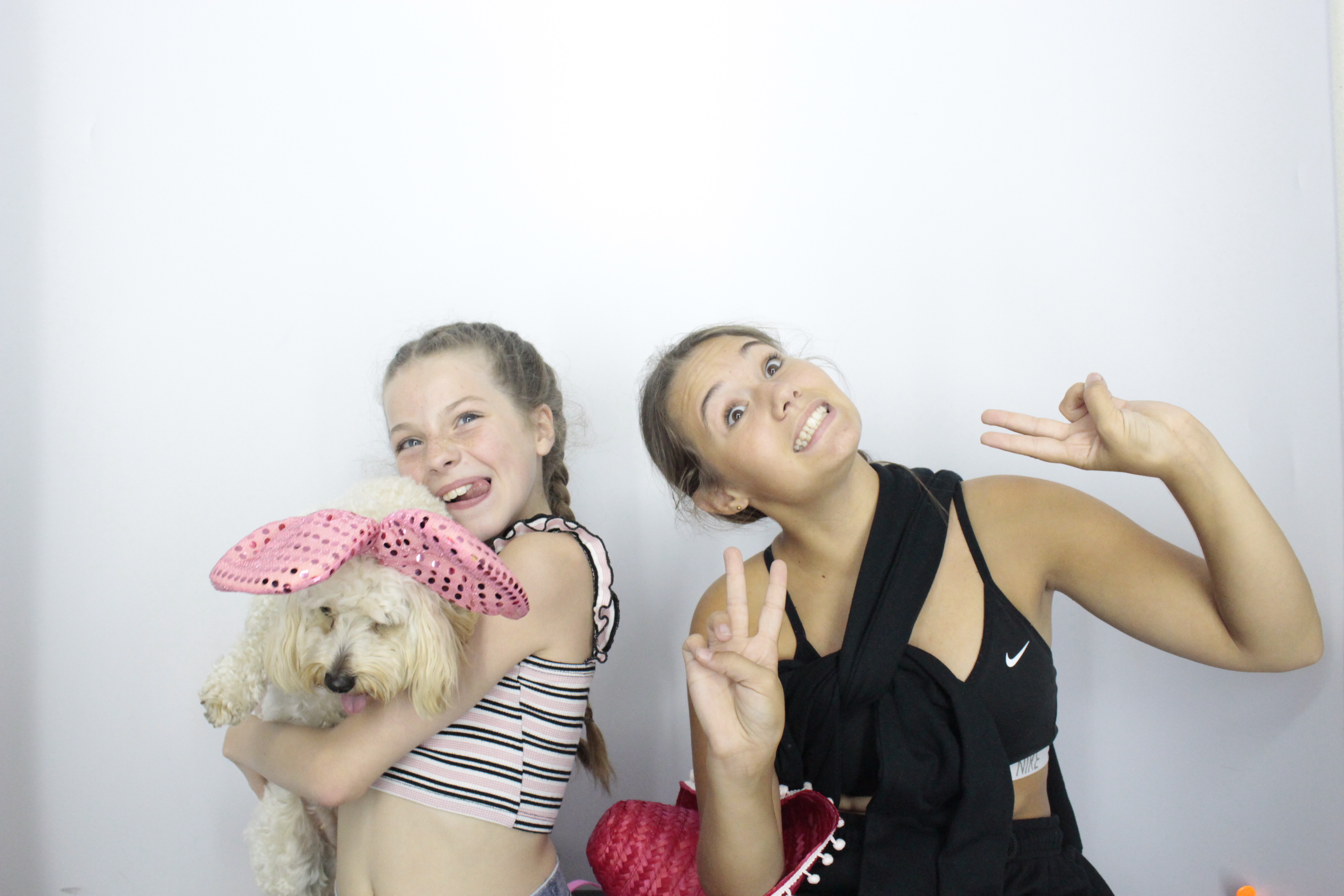 Elaine's Birthday Party | View more photos from the event at gallery.myphotoboothexperience.co.uk/u/MyPhotoBoothExperienceLtd/Elaines-Birthday-Party