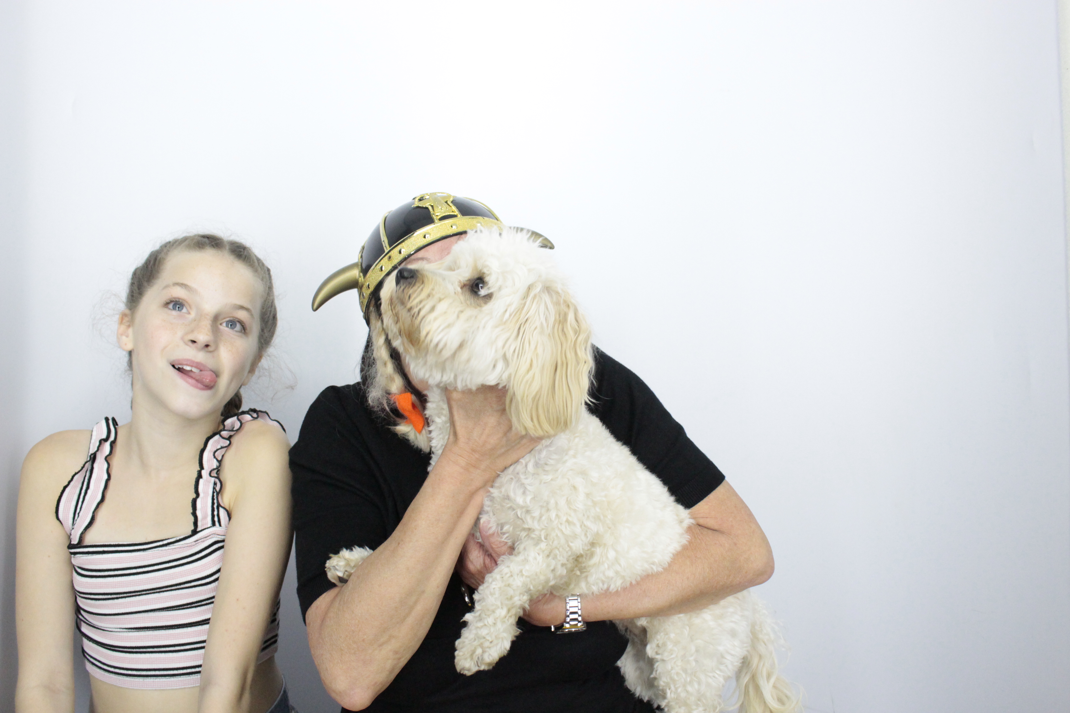 Elaine's Birthday Party | View more photos from the event at gallery.myphotoboothexperience.co.uk/u/MyPhotoBoothExperienceLtd/Elaines-Birthday-Party