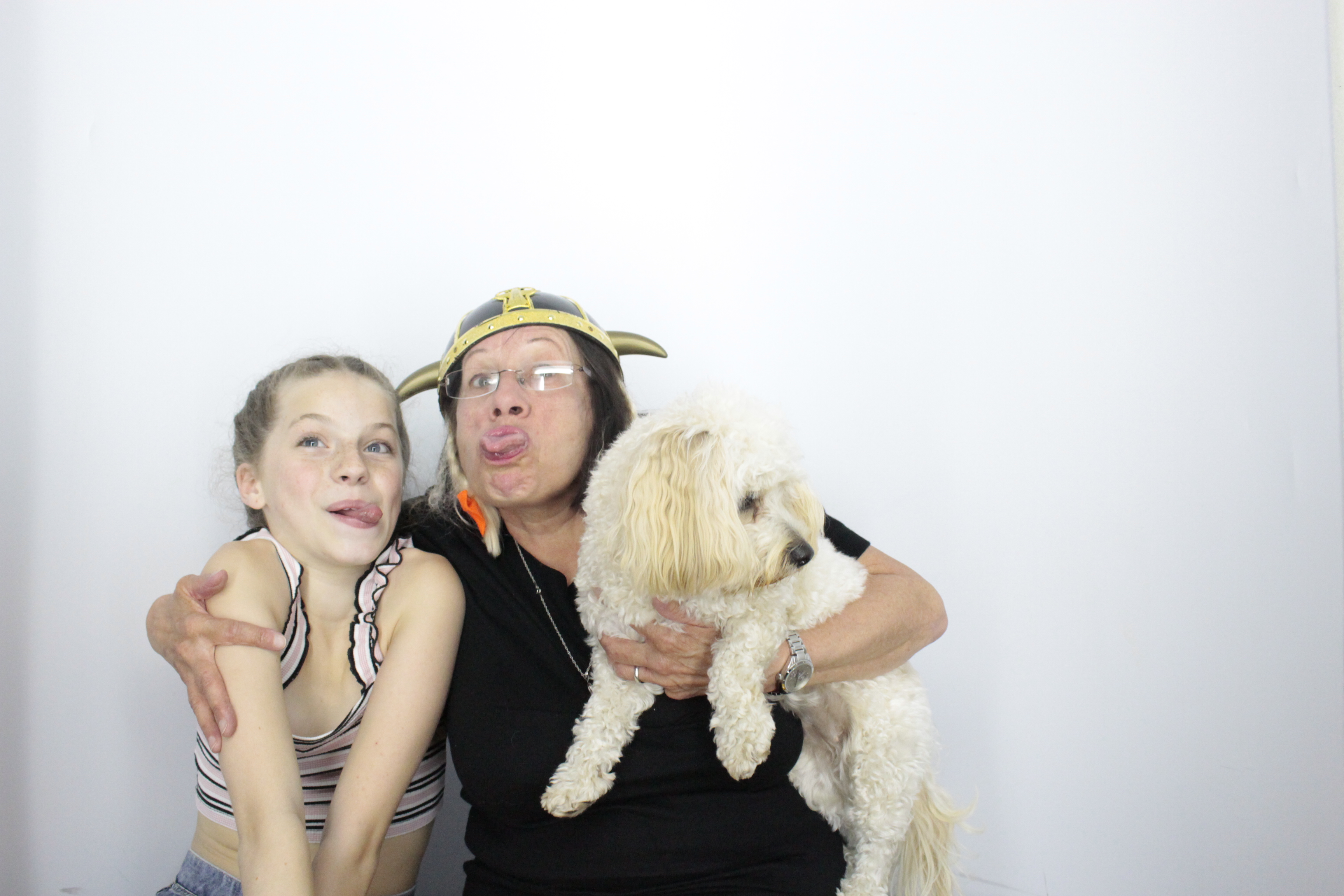 Elaine's Birthday Party | View more photos from the event at gallery.myphotoboothexperience.co.uk/u/MyPhotoBoothExperienceLtd/Elaines-Birthday-Party